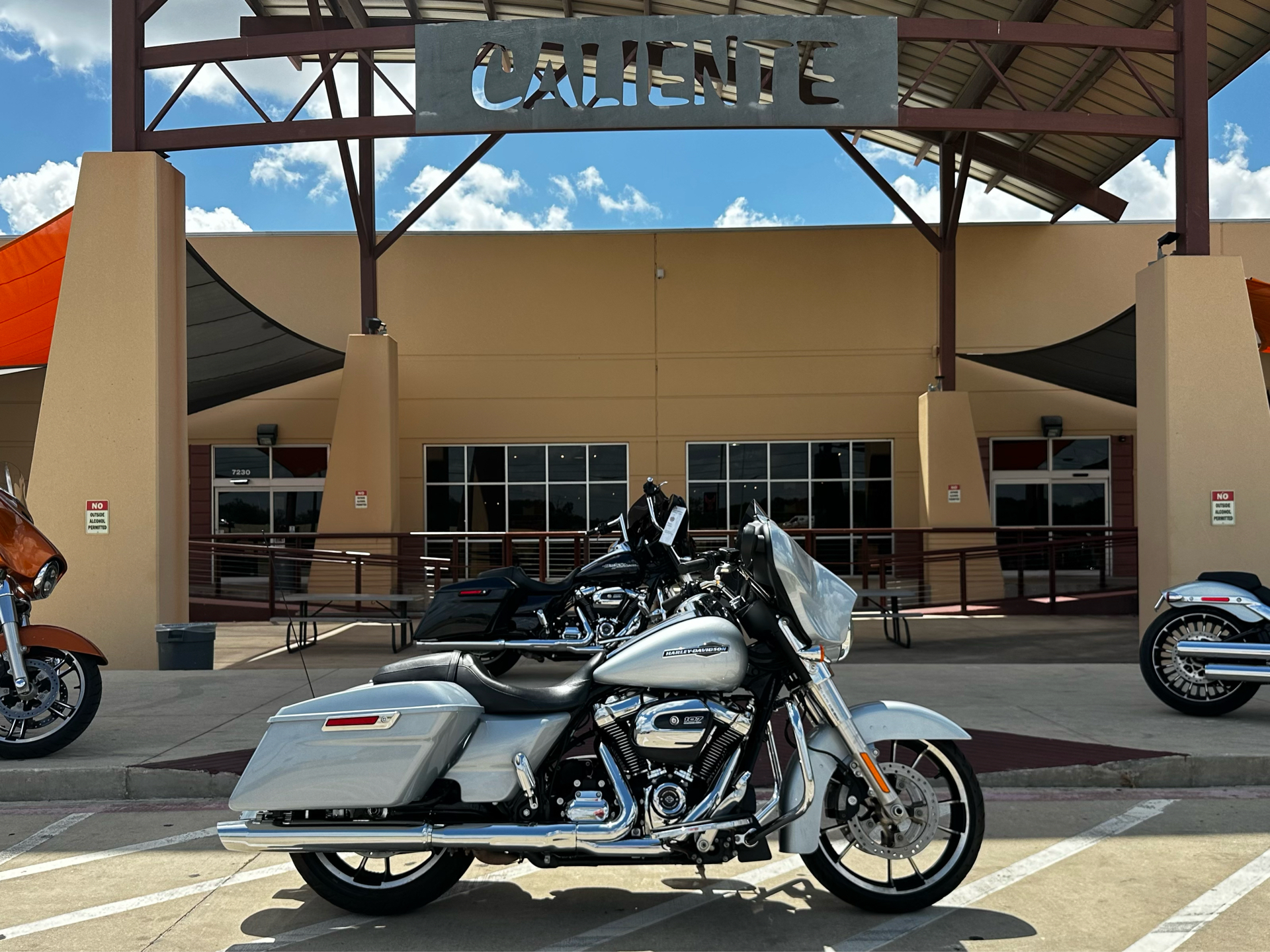 2023 Harley-Davidson Street Glide® in San Antonio, Texas - Photo 1