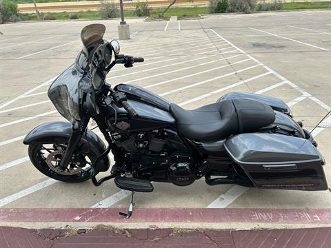 2021 Harley-Davidson Street Glide® Special in San Antonio, Texas - Photo 5