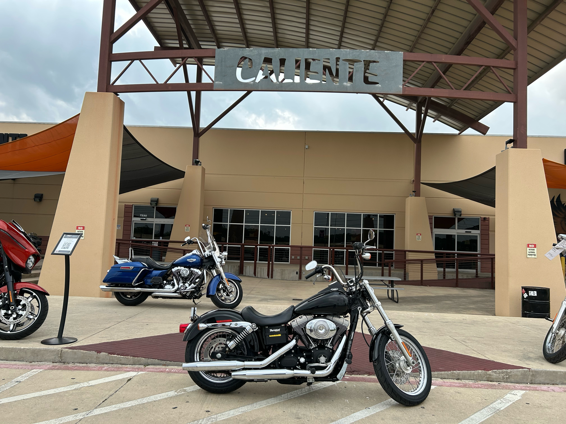 2006 Harley-Davidson Dyna™ Street Bob™ in San Antonio, Texas - Photo 1