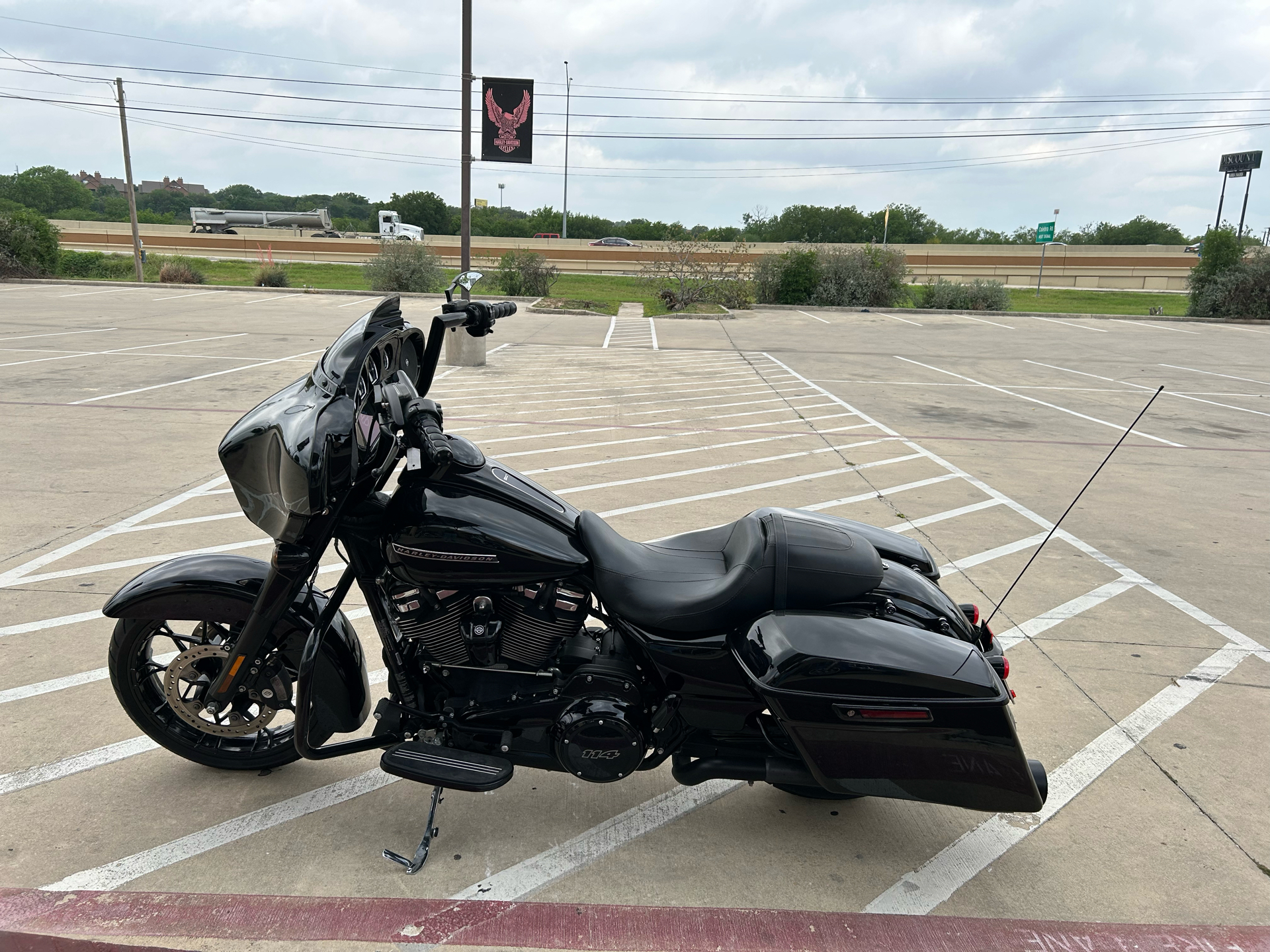 2020 Harley-Davidson Street Glide® Special in San Antonio, Texas - Photo 5
