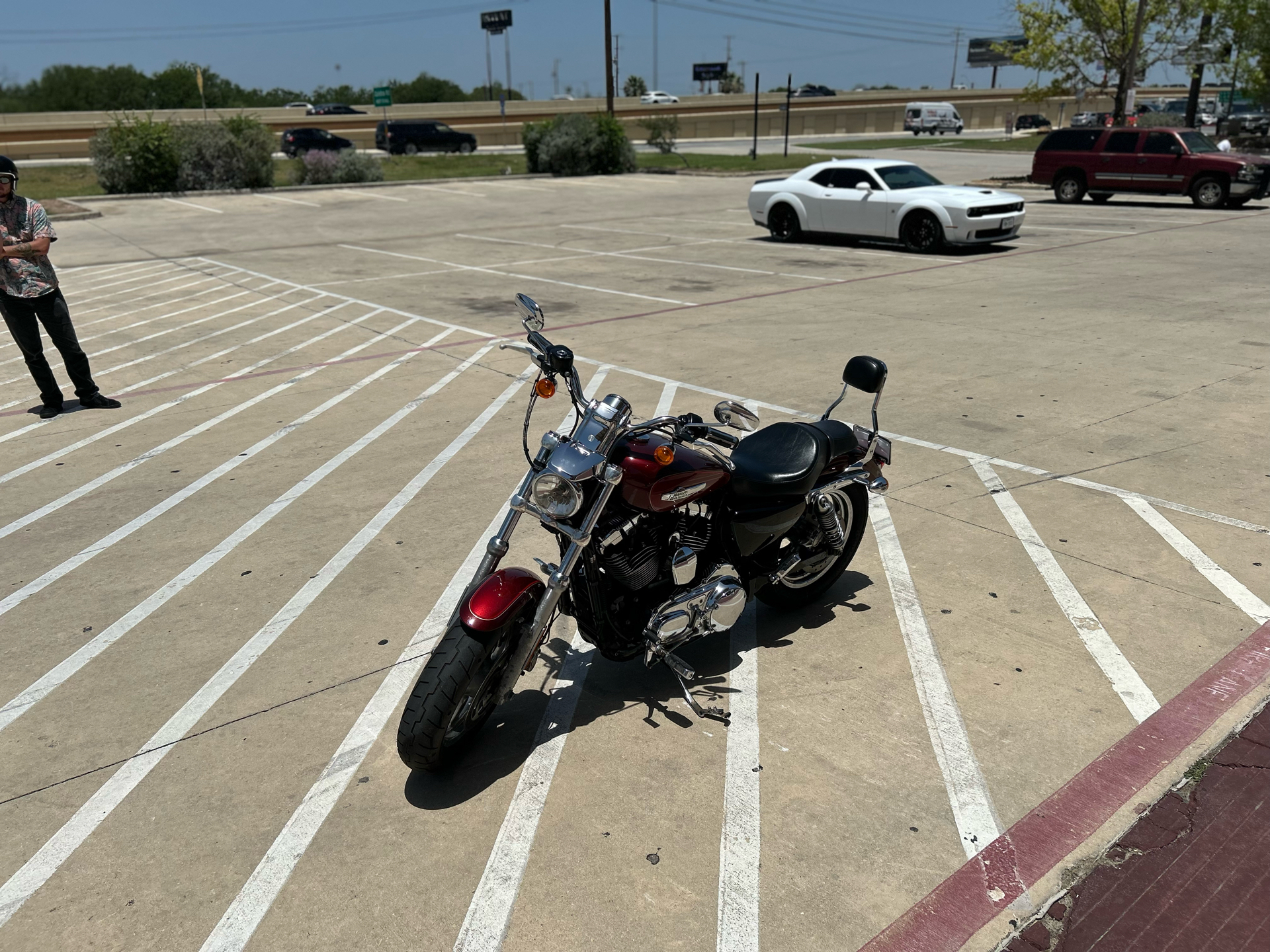 2016 Harley-Davidson 1200 Custom in San Antonio, Texas - Photo 4