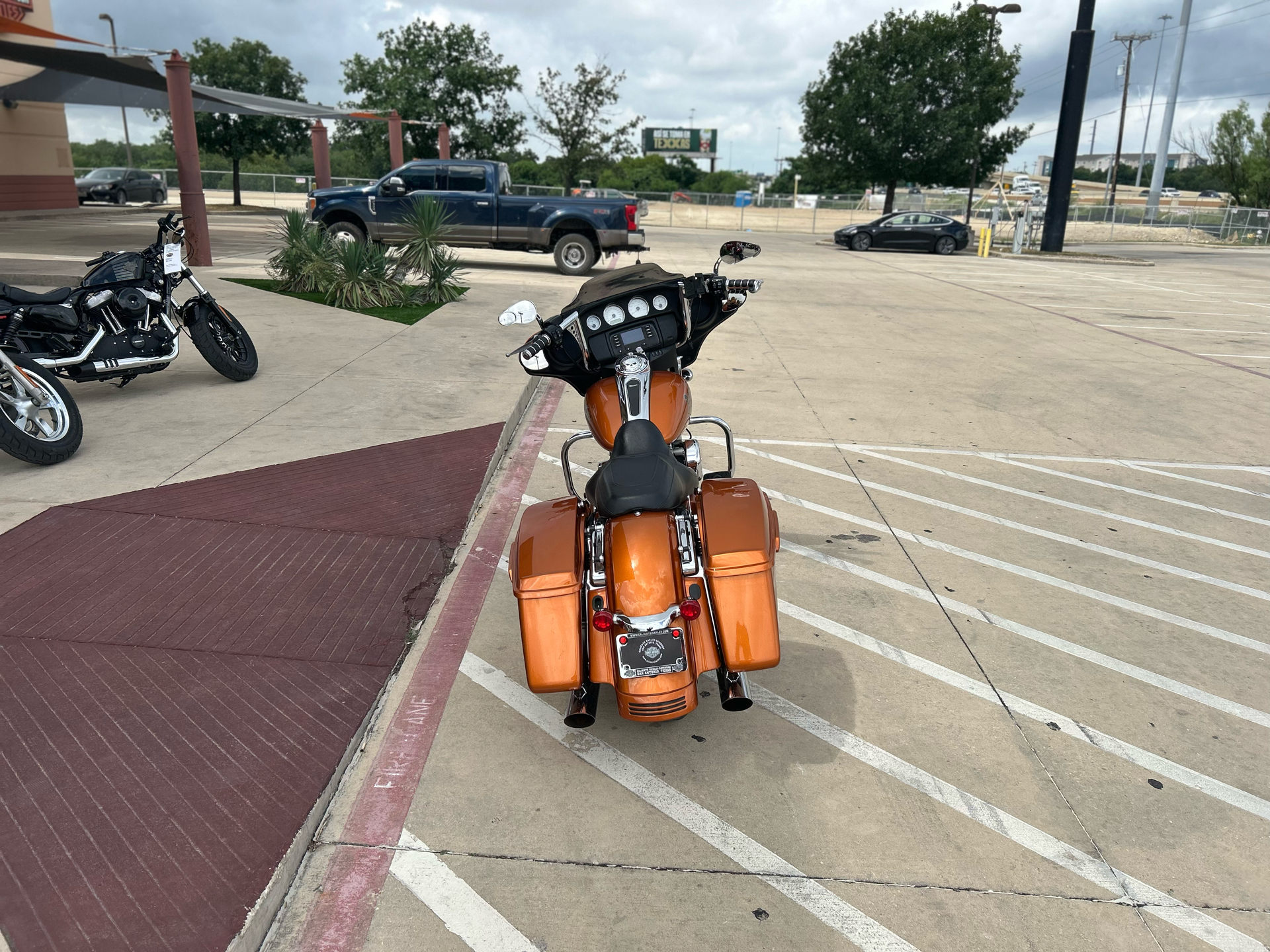 2014 Harley-Davidson Street Glide® in San Antonio, Texas - Photo 7