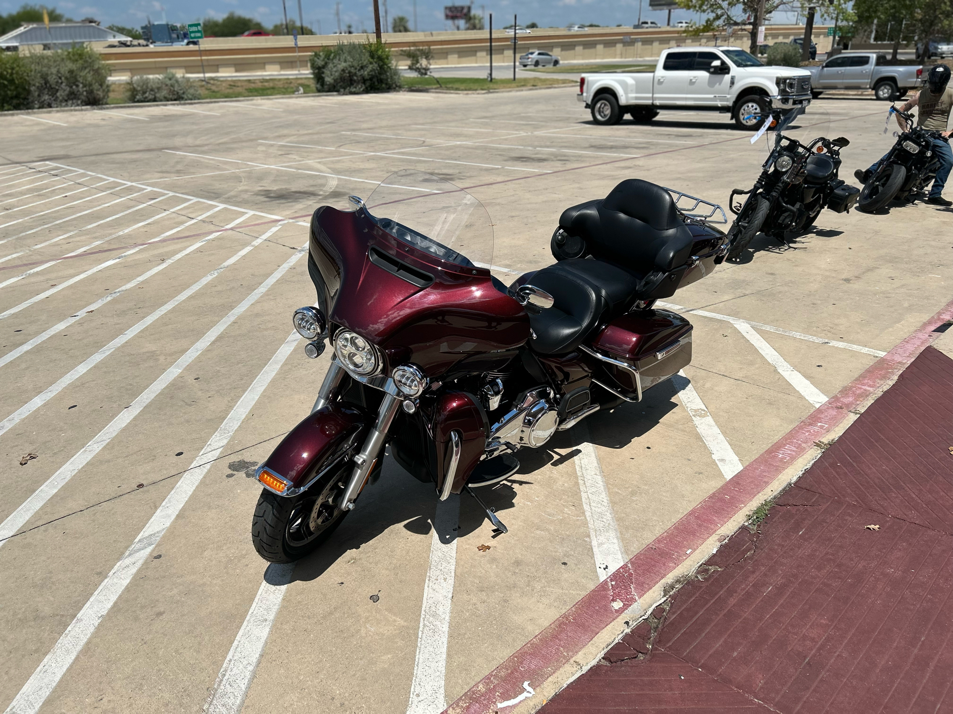 2018 Harley-Davidson Ultra Limited in San Antonio, Texas - Photo 4