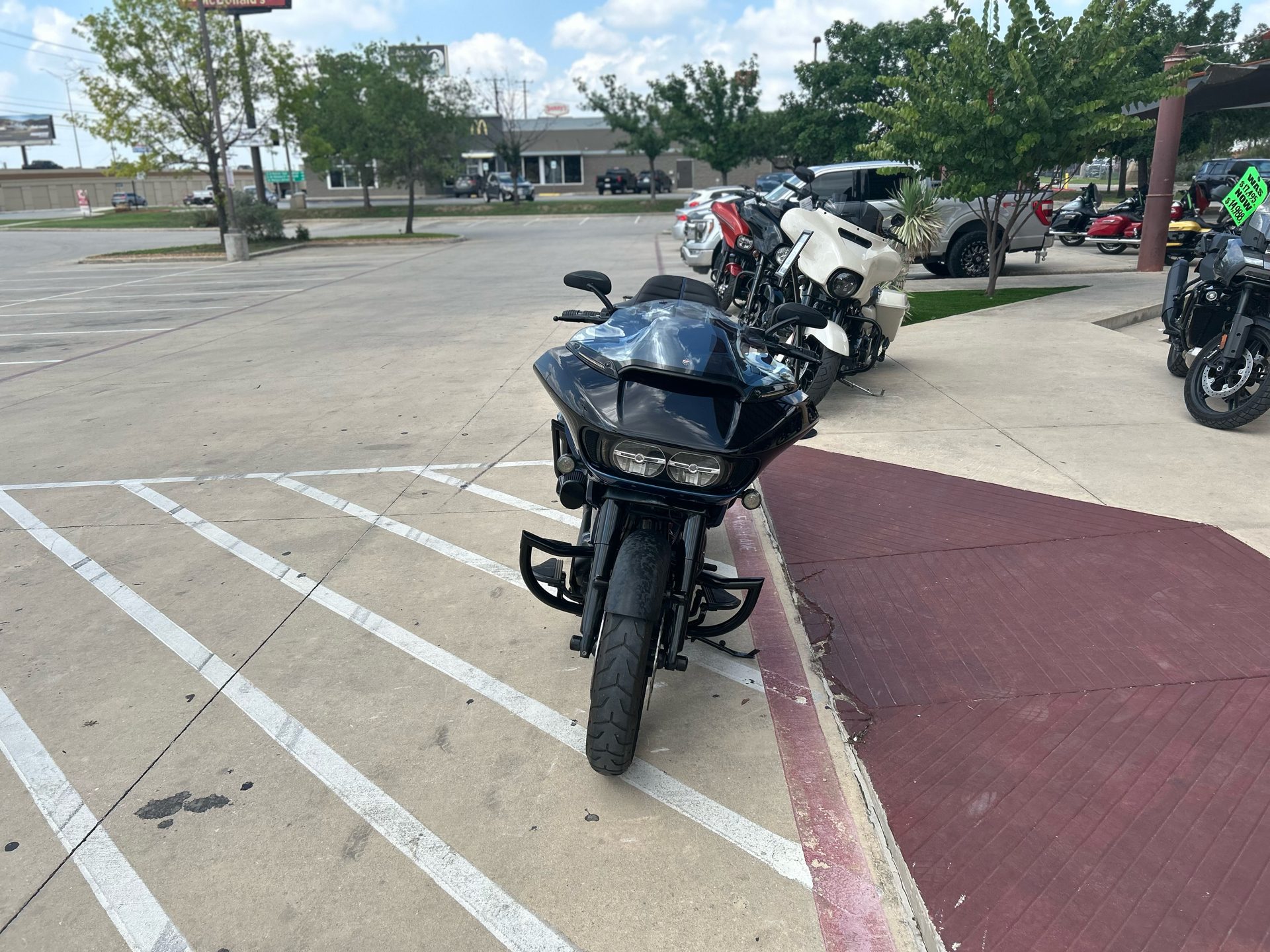 2019 Harley-Davidson CVO™ Road Glide® in San Antonio, Texas - Photo 3