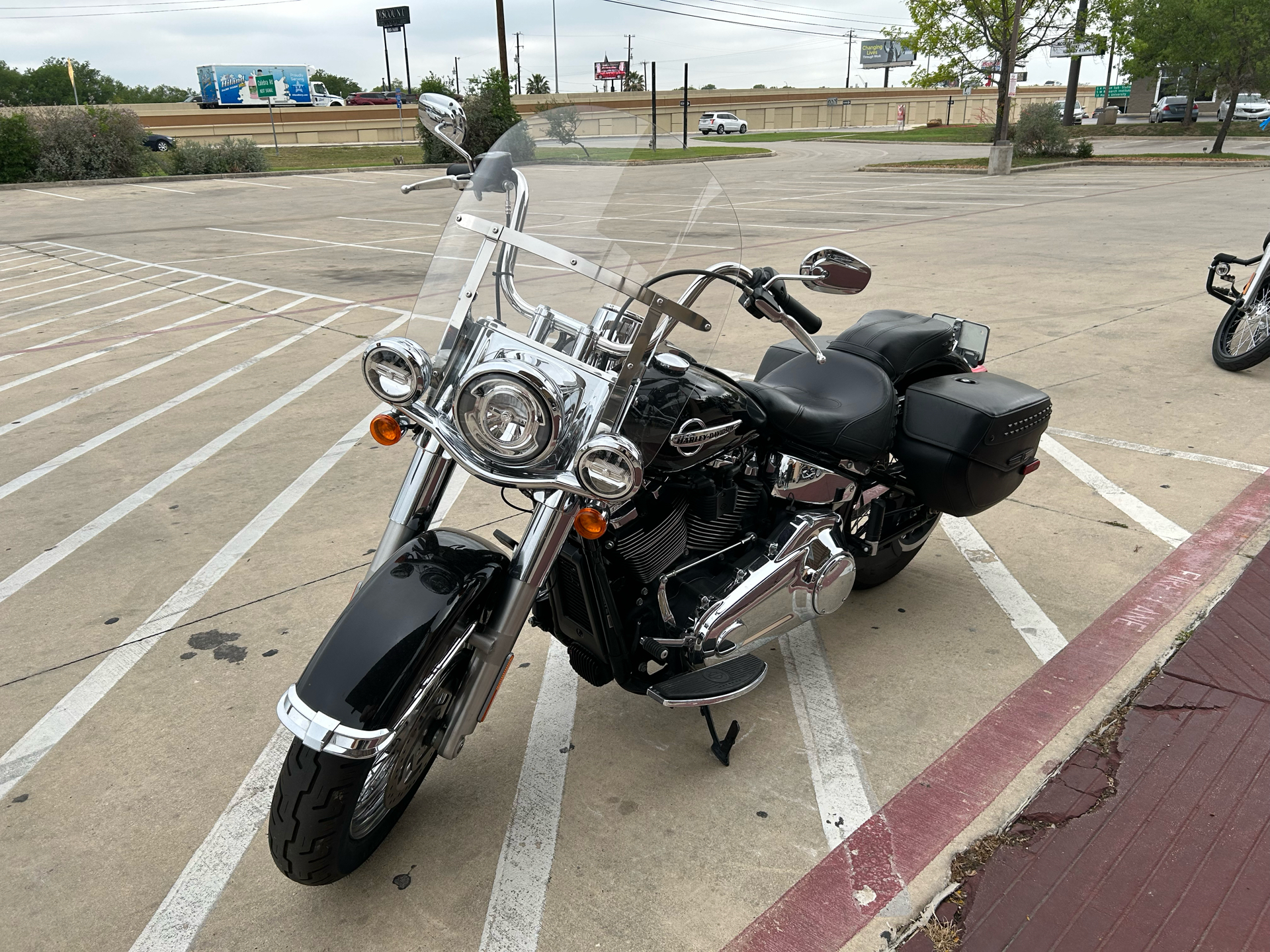 2020 Harley-Davidson Heritage Classic in San Antonio, Texas - Photo 4