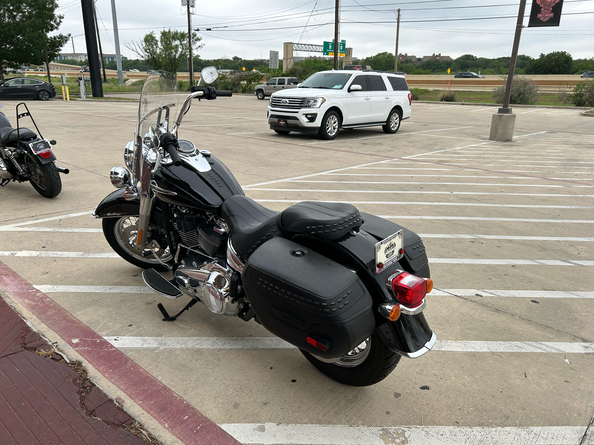 2020 Harley-Davidson Heritage Classic in San Antonio, Texas - Photo 6