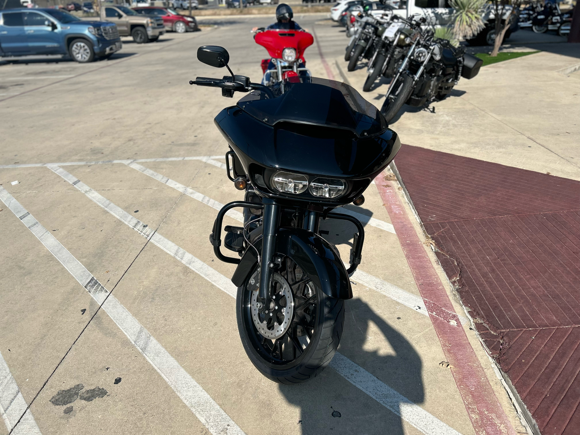 2018 Harley-Davidson Road Glide® Special in San Antonio, Texas - Photo 3