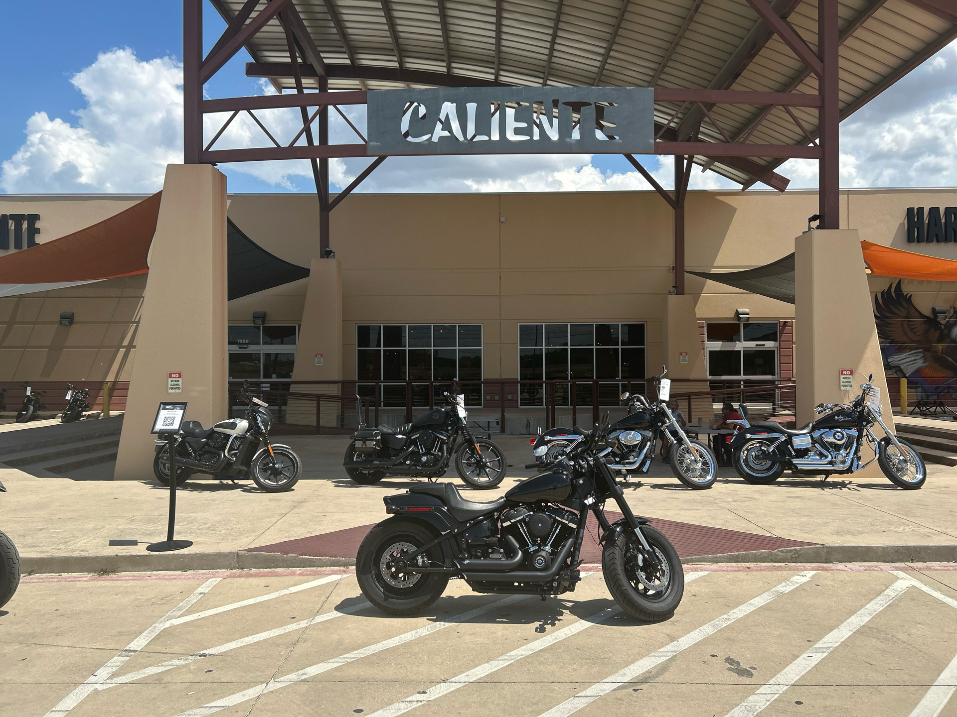 2018 Harley-Davidson Fat Bob® 107 in San Antonio, Texas - Photo 1