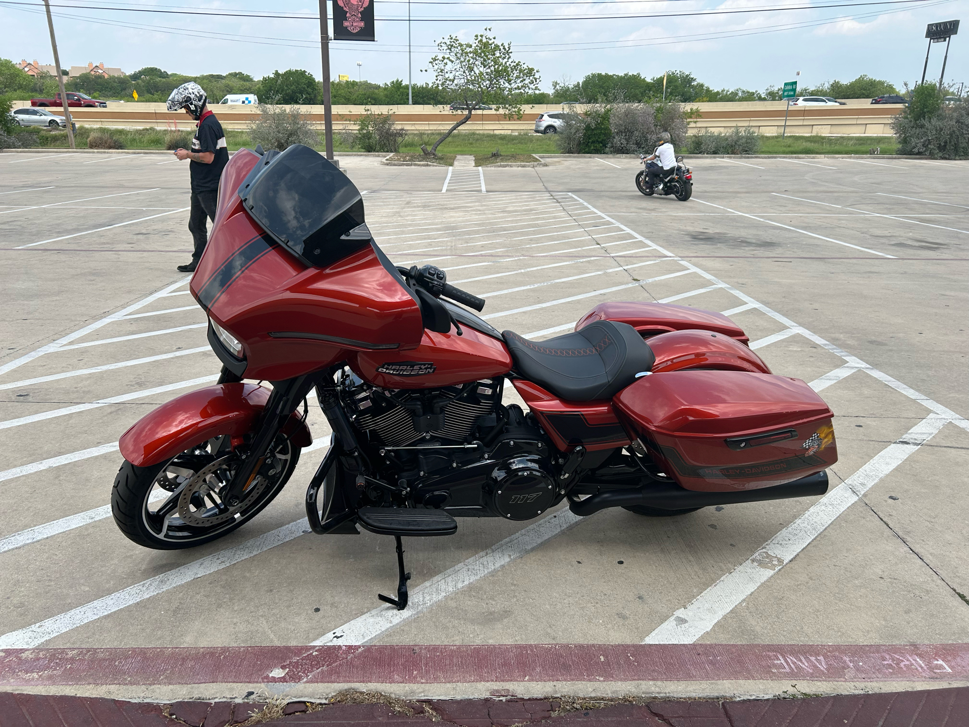 2024 Harley-Davidson Street Glide® in San Antonio, Texas - Photo 5