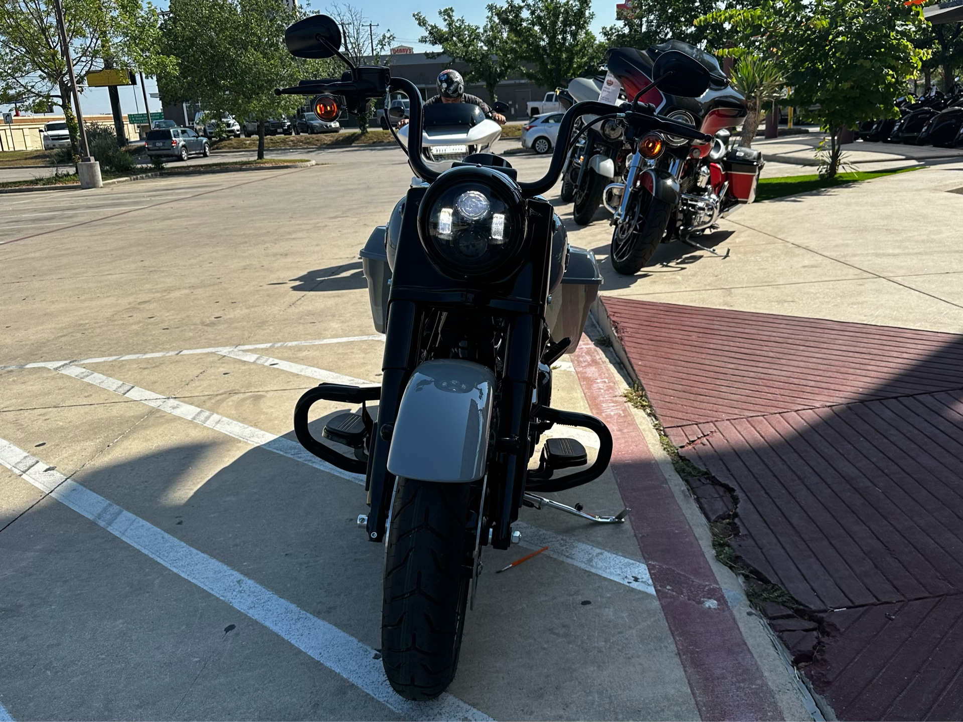 2024 Harley-Davidson Road King® Special in San Antonio, Texas - Photo 2