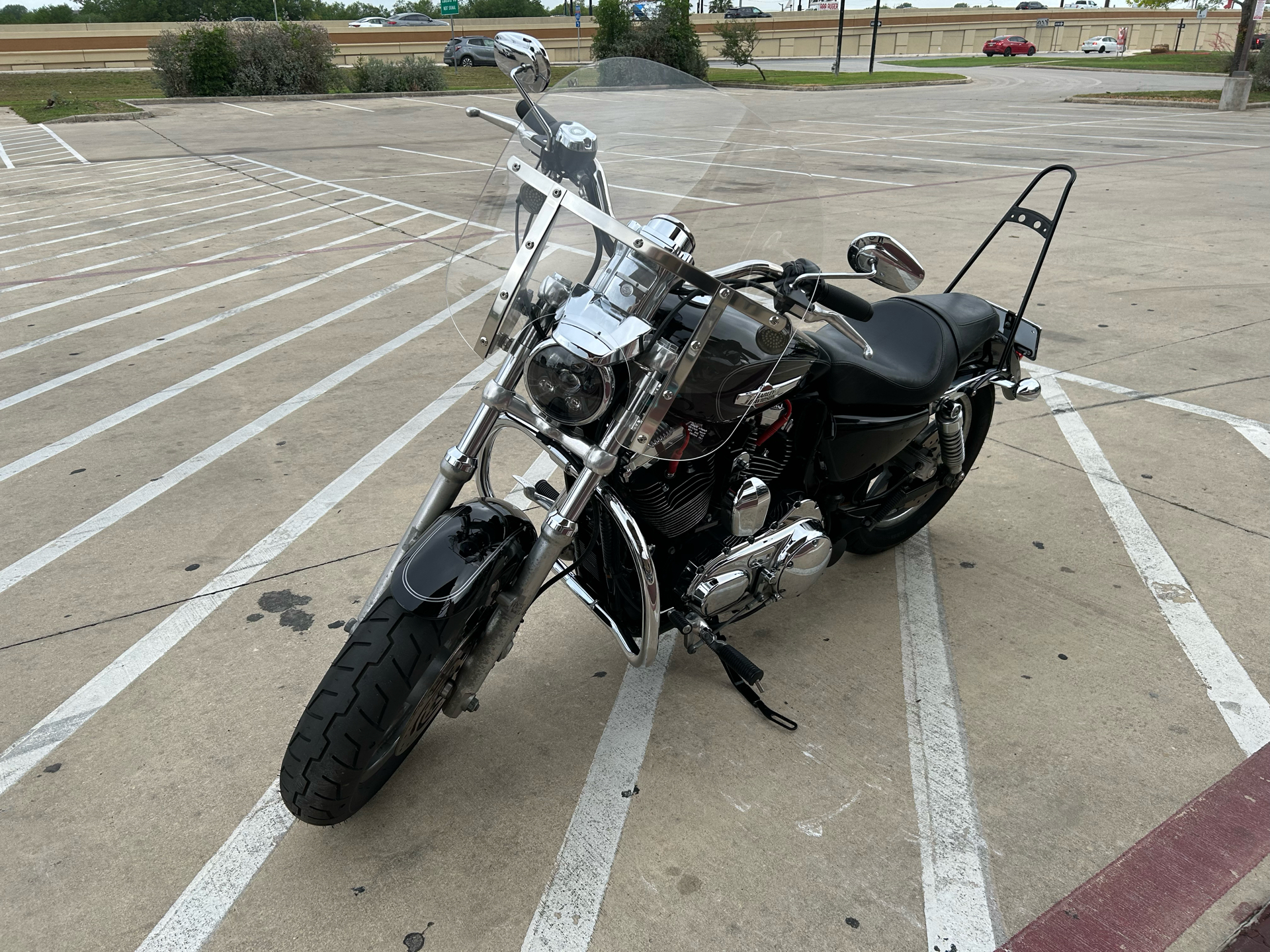2012 Harley-Davidson Sportster® 1200 Custom in San Antonio, Texas - Photo 4