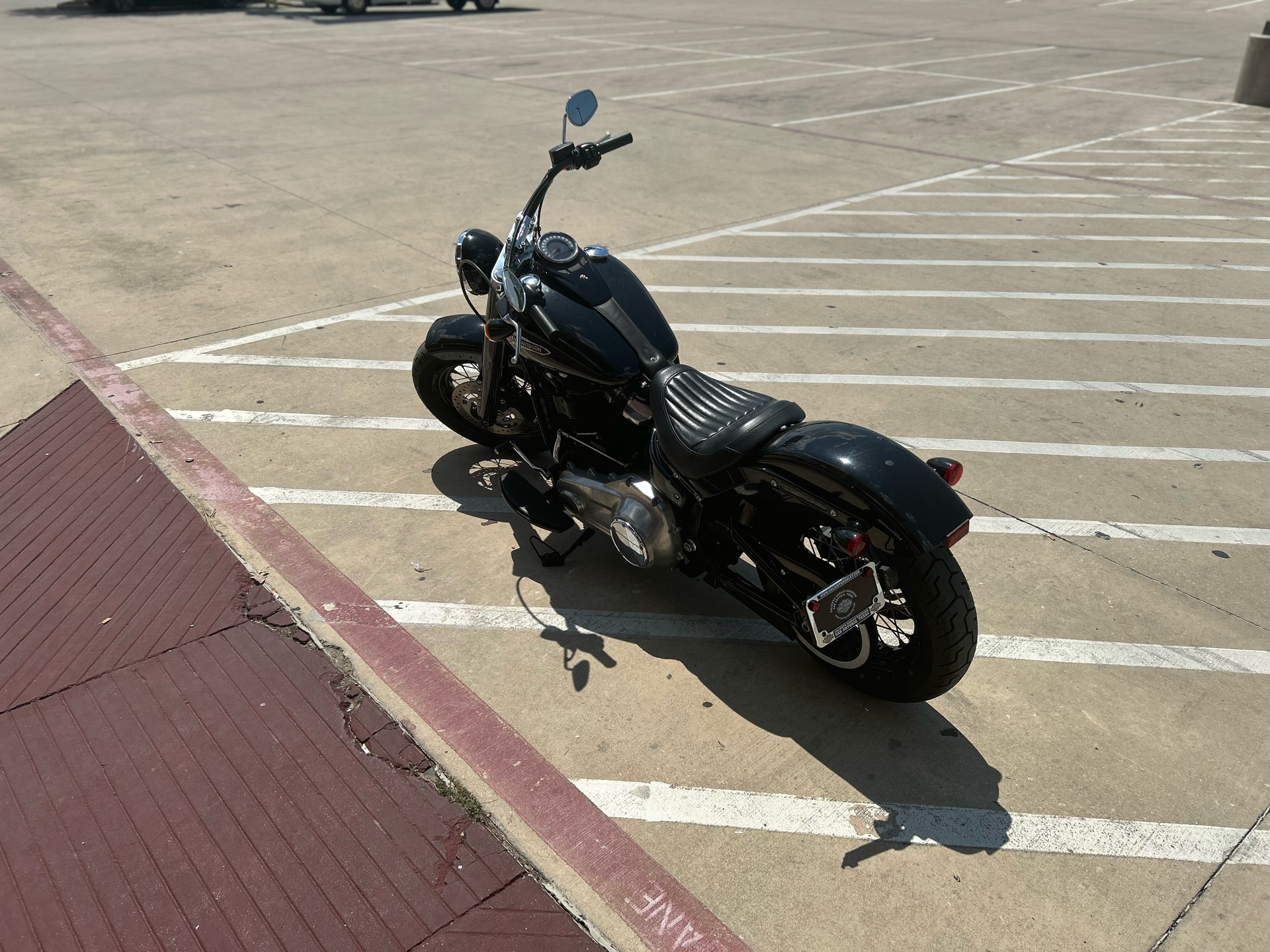 2019 Harley-Davidson Softail Slim® in San Antonio, Texas - Photo 6