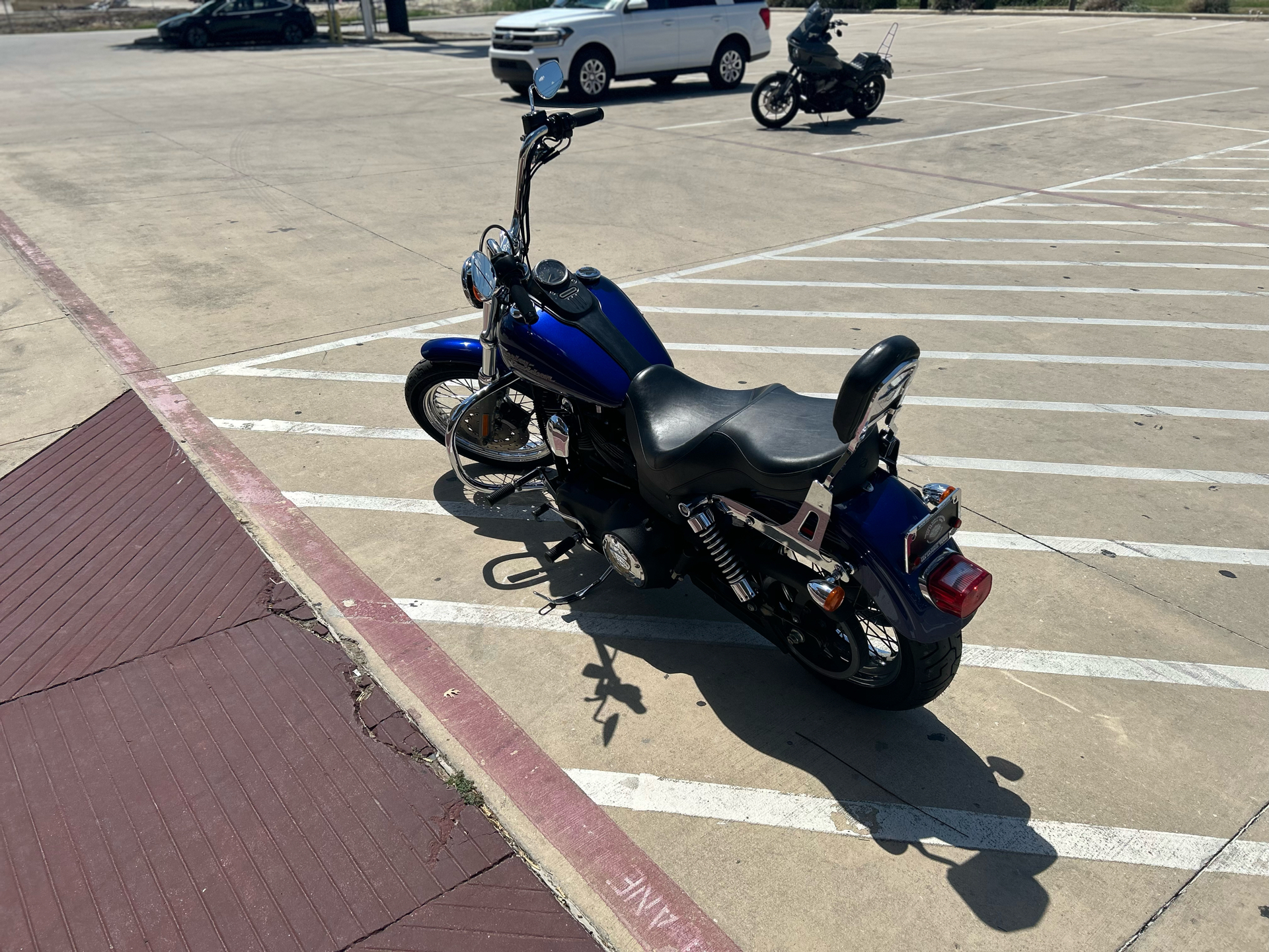 2006 Harley-Davidson Dyna™ Street Bob™ in San Antonio, Texas - Photo 6