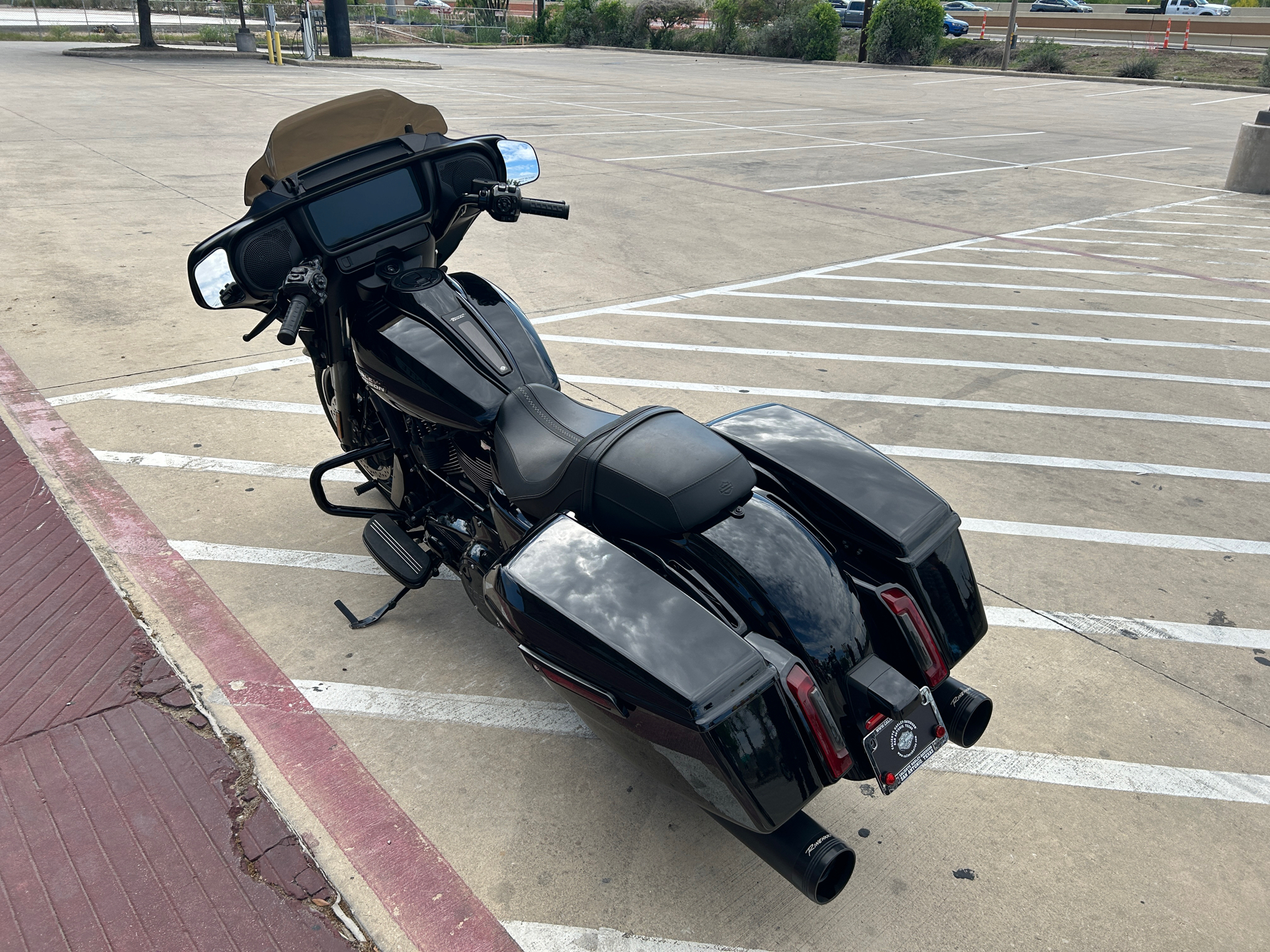 2024 Harley-Davidson Street Glide® 6
