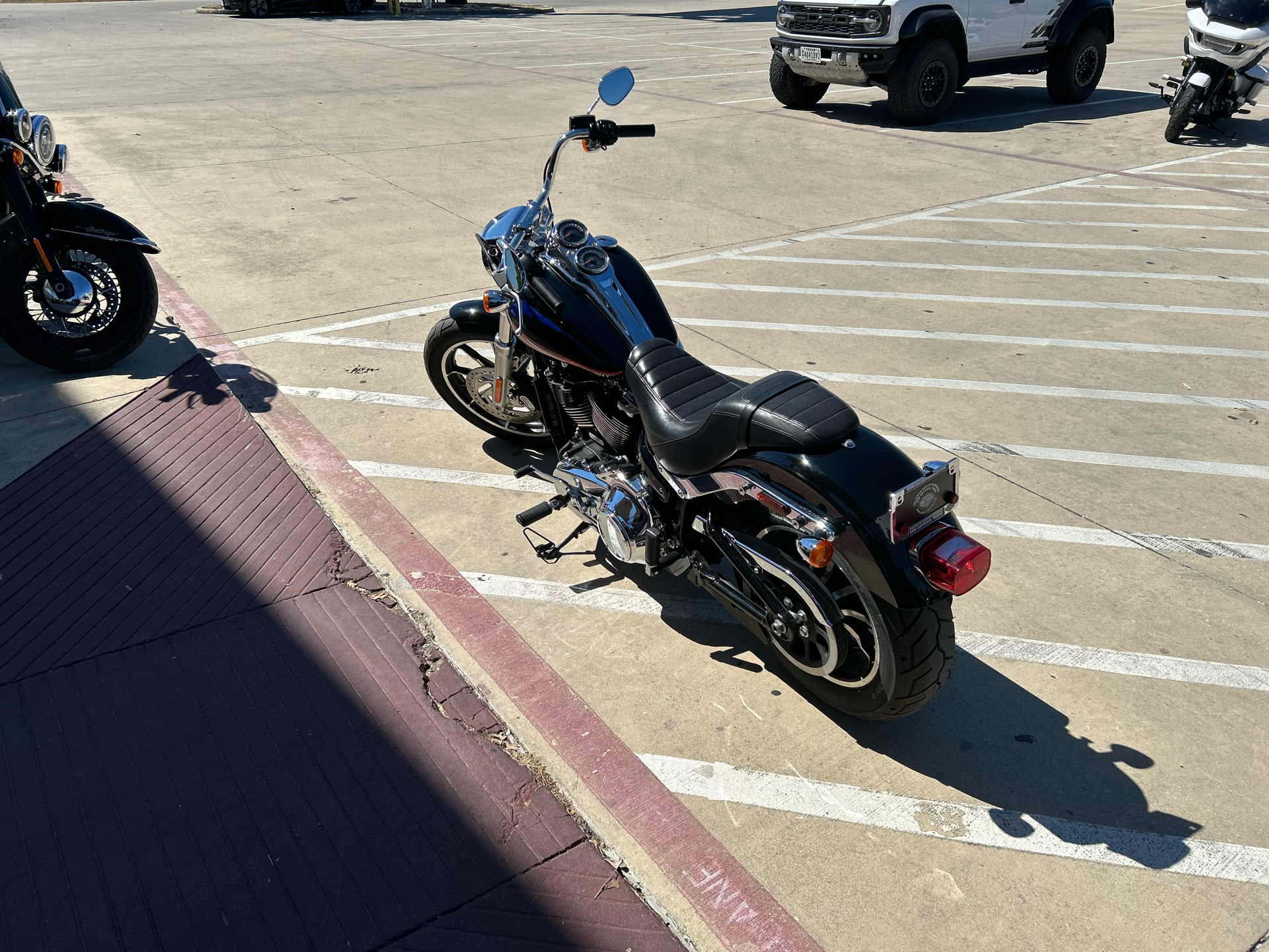 2020 Harley-Davidson Low Rider® in San Antonio, Texas - Photo 6
