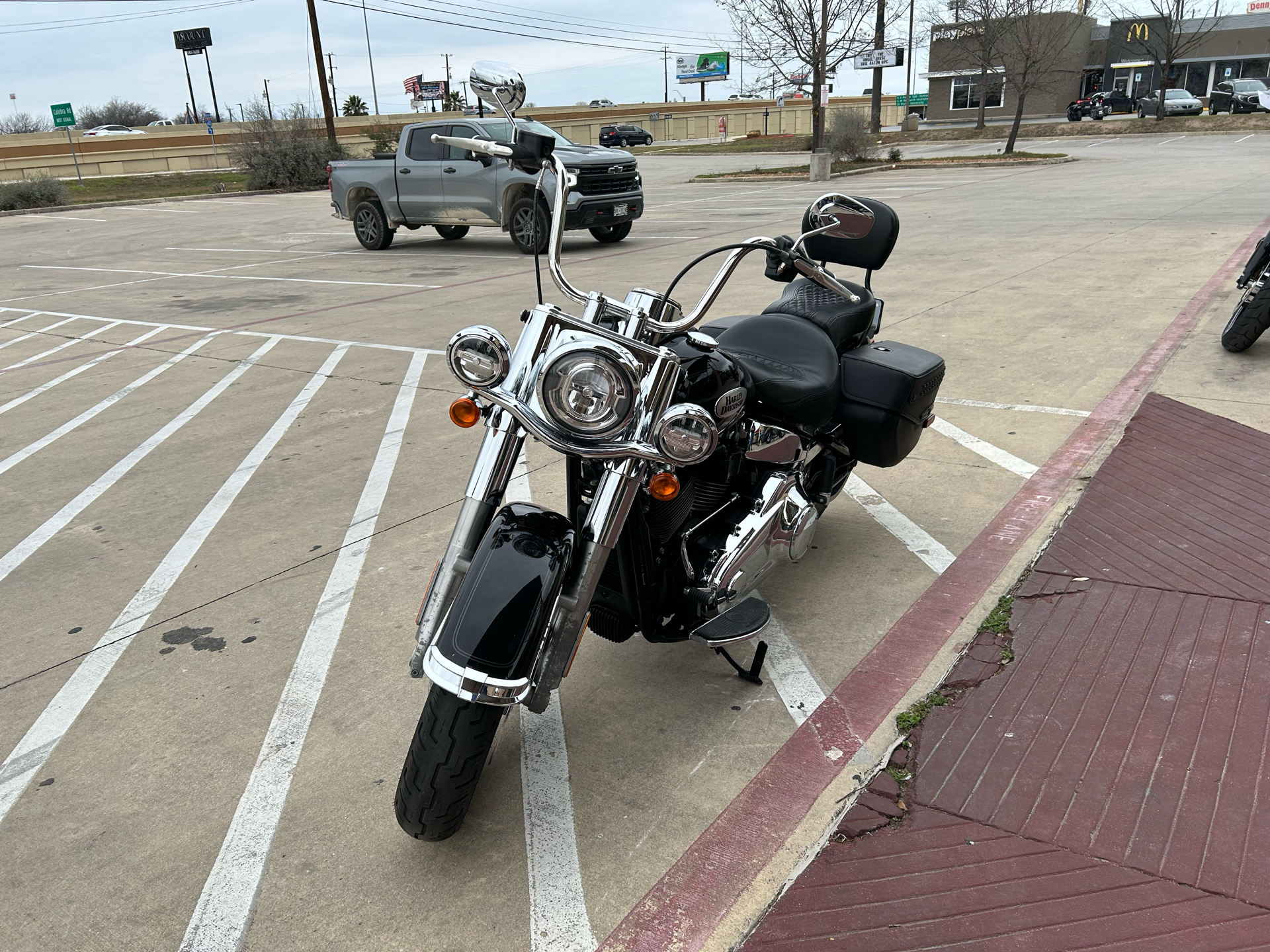 2021 Harley-Davidson Heritage Classic in San Antonio, Texas - Photo 4