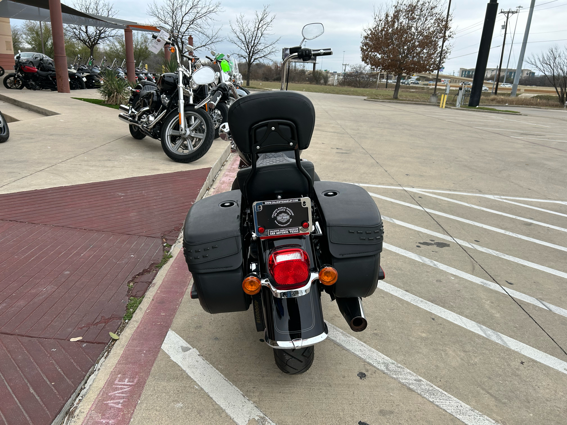 2021 Harley-Davidson Heritage Classic in San Antonio, Texas - Photo 7
