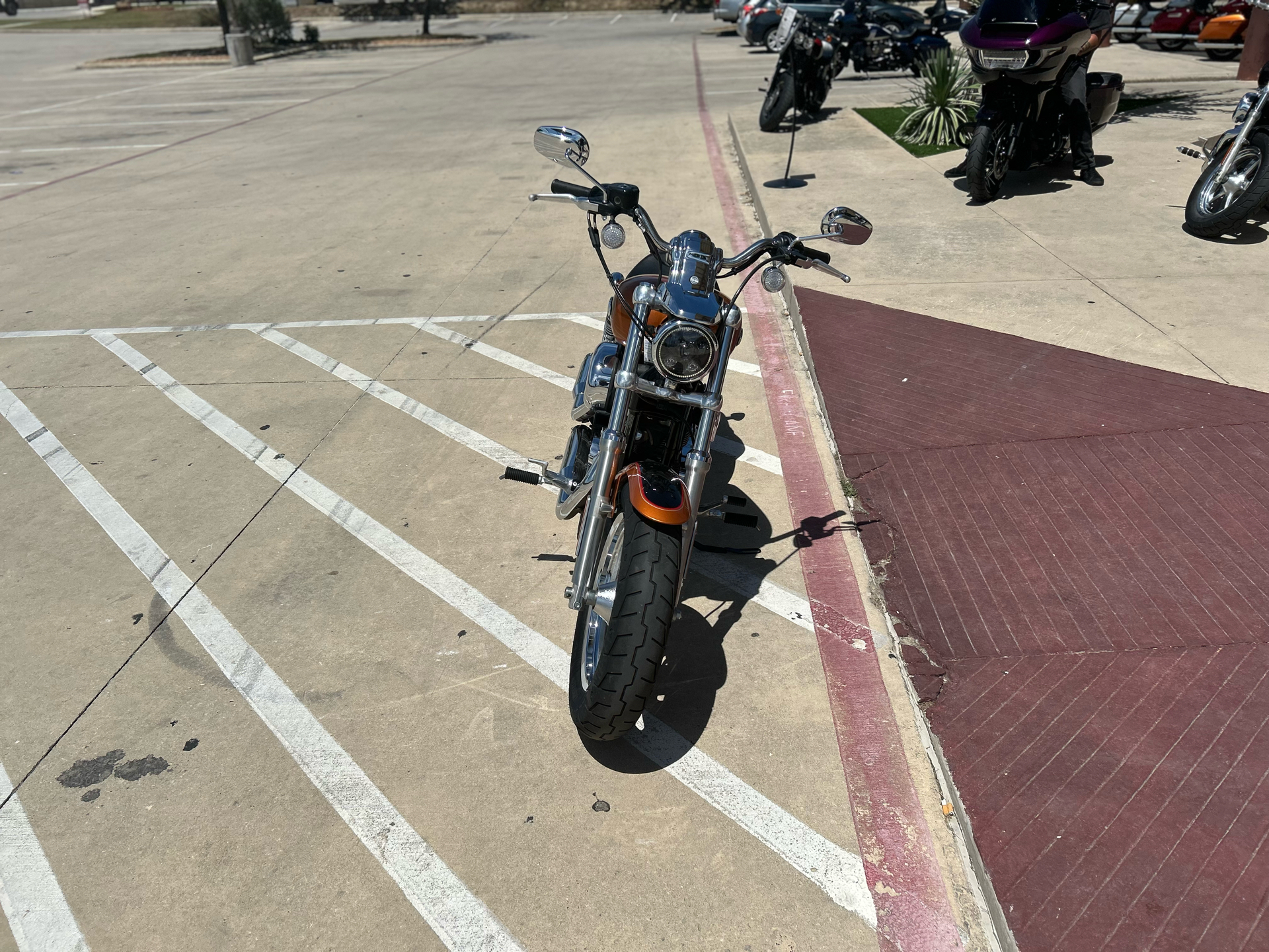 2016 Harley-Davidson 1200 Custom in San Antonio, Texas - Photo 3