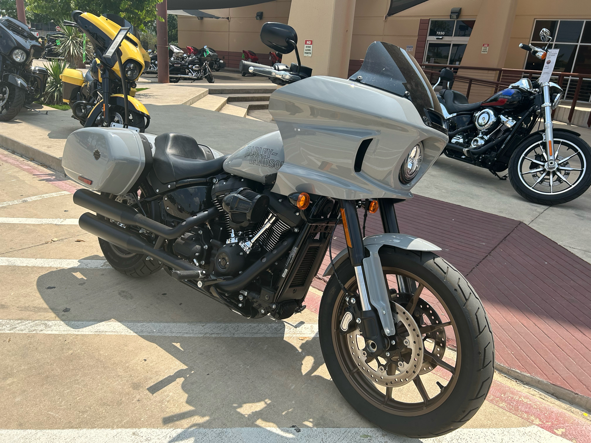 2024 Harley-Davidson Low Rider® ST in San Antonio, Texas - Photo 2