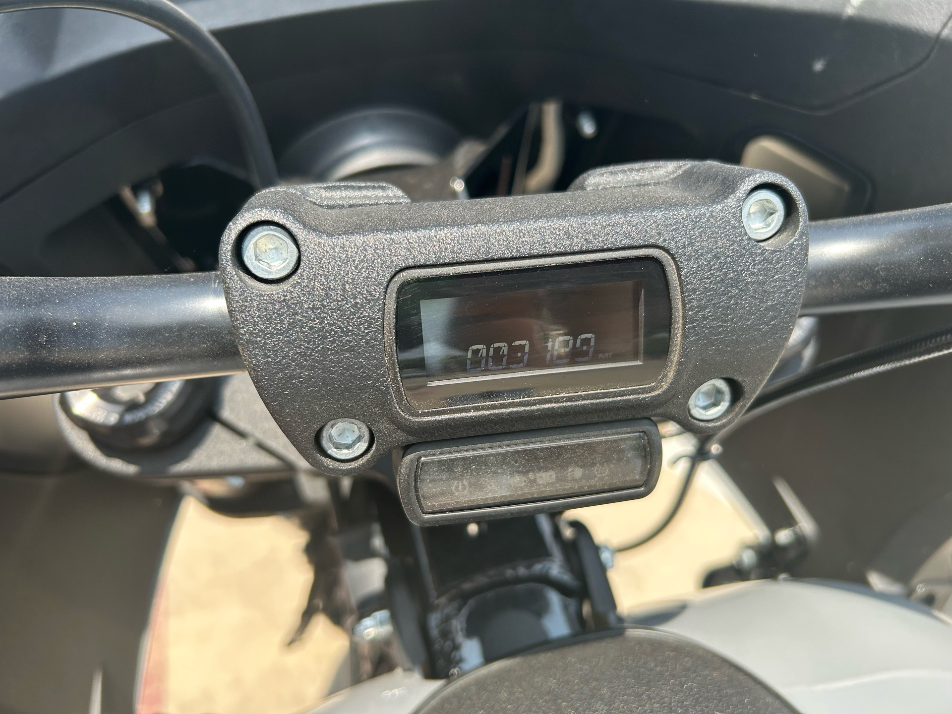 2024 Harley-Davidson Low Rider® ST in San Antonio, Texas - Photo 9