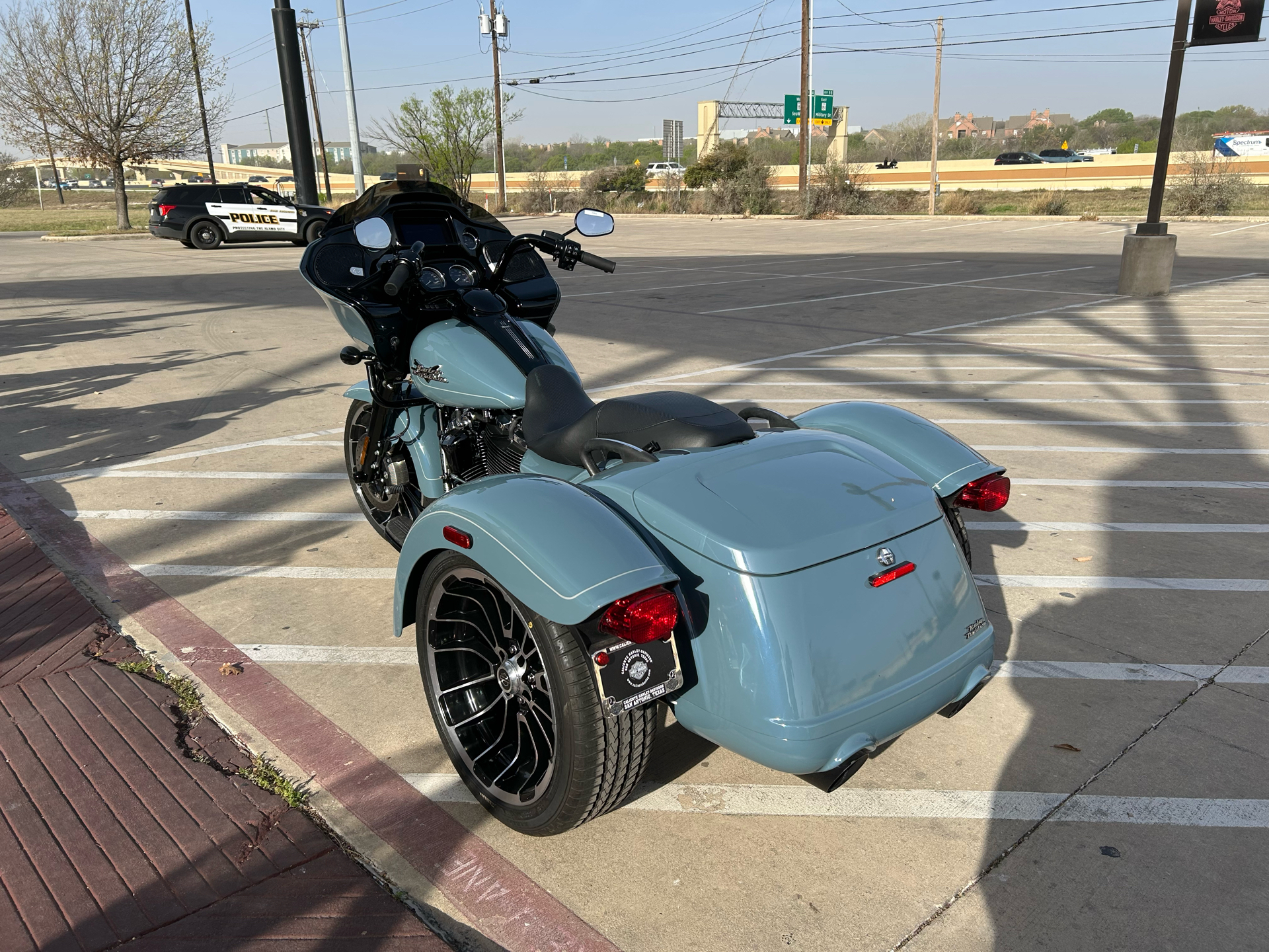 2024 Harley-Davidson Road Glide® 3 in San Antonio, Texas - Photo 6