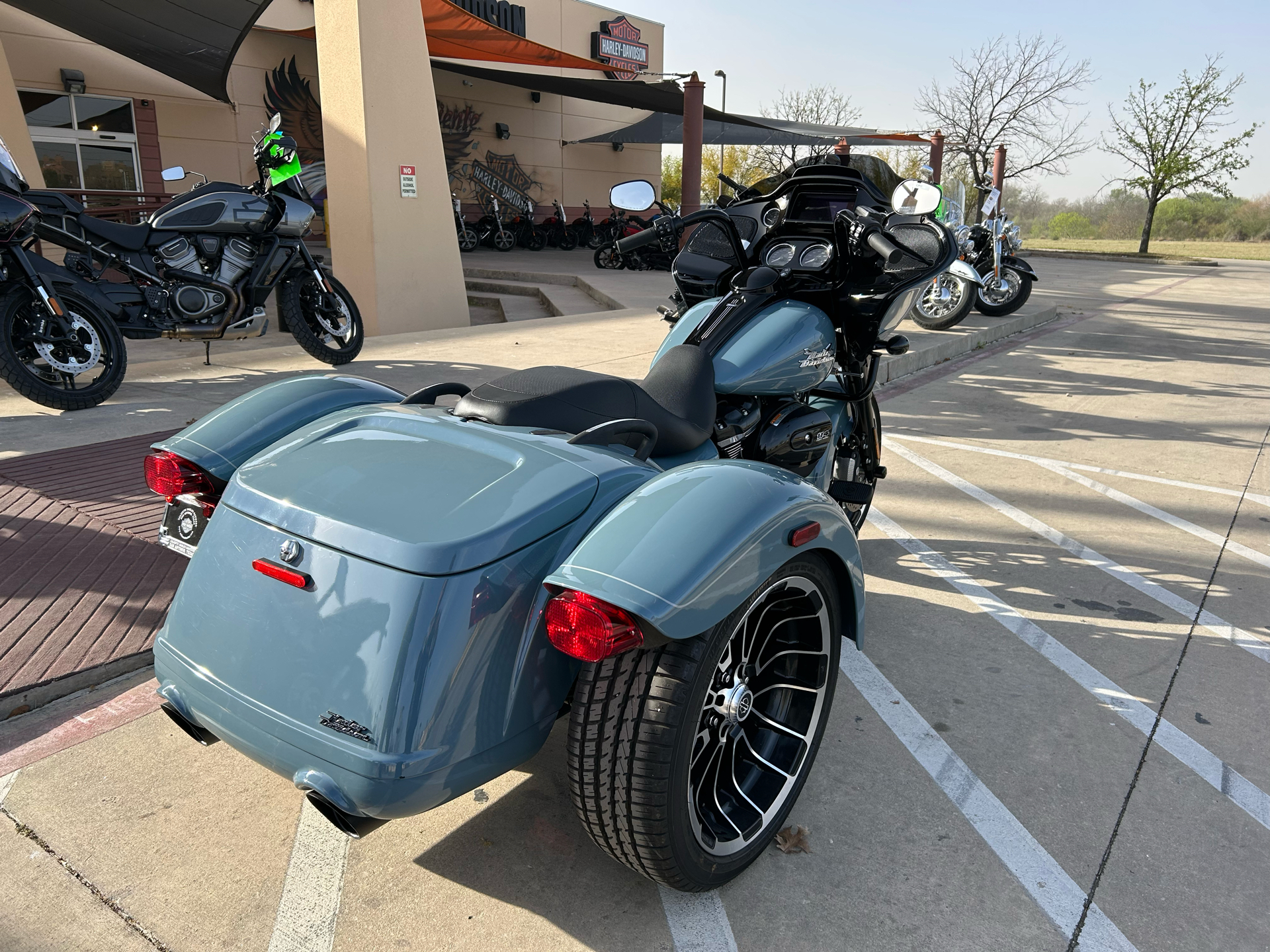 2024 Harley-Davidson Road Glide® 3 in San Antonio, Texas - Photo 8