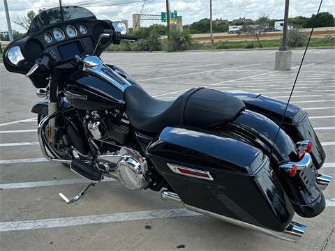 2023 Harley-Davidson Street Glide® in San Antonio, Texas - Photo 6