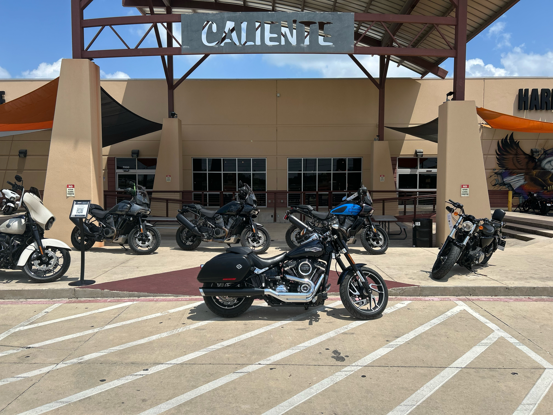 2019 Harley-Davidson Sport Glide® in San Antonio, Texas - Photo 1
