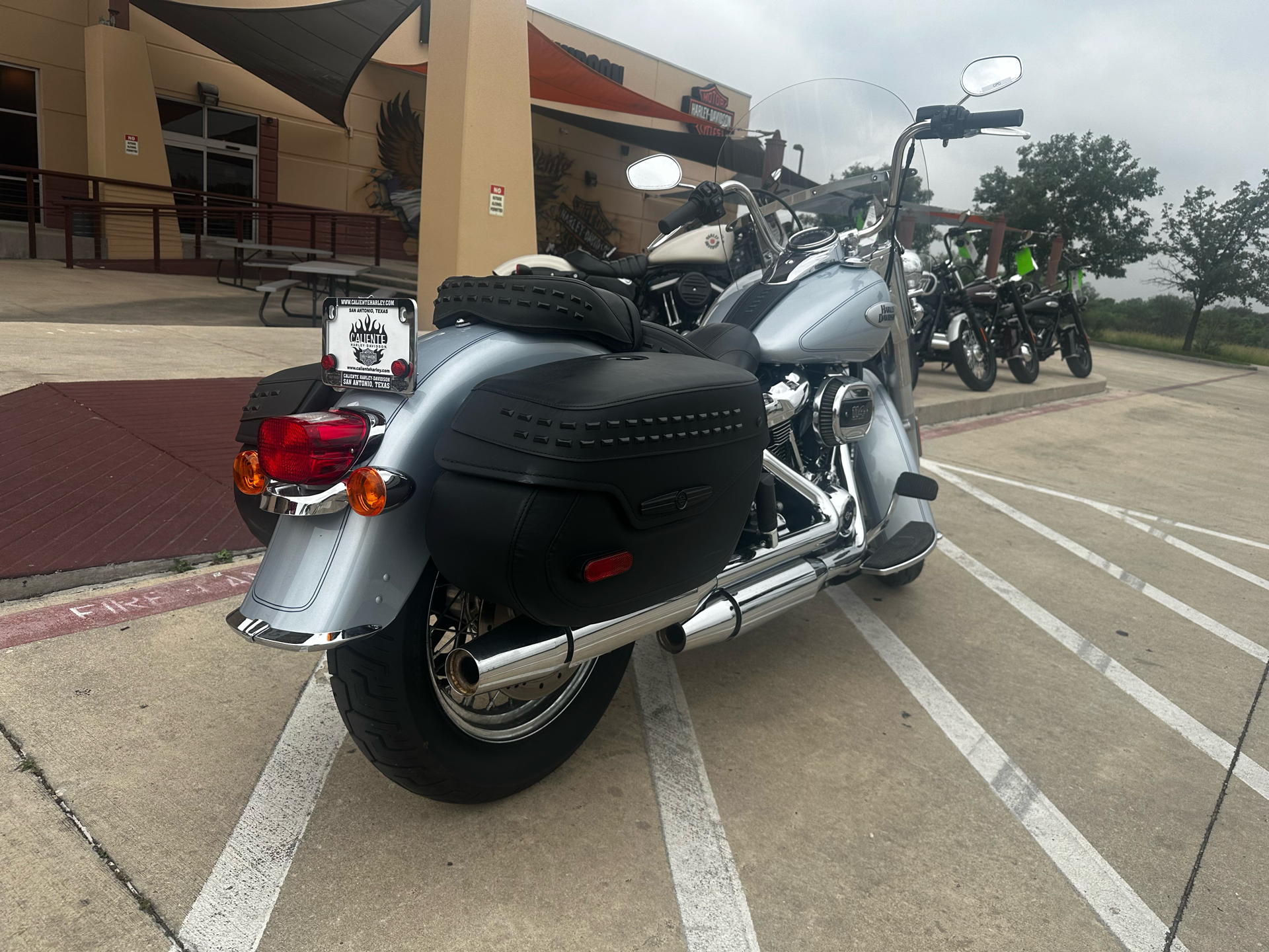 2023 Harley-Davidson Heritage Classic 114 in San Antonio, Texas - Photo 8
