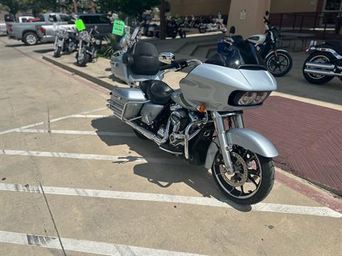 2023 Harley-Davidson Road Glide® in San Antonio, Texas - Photo 2