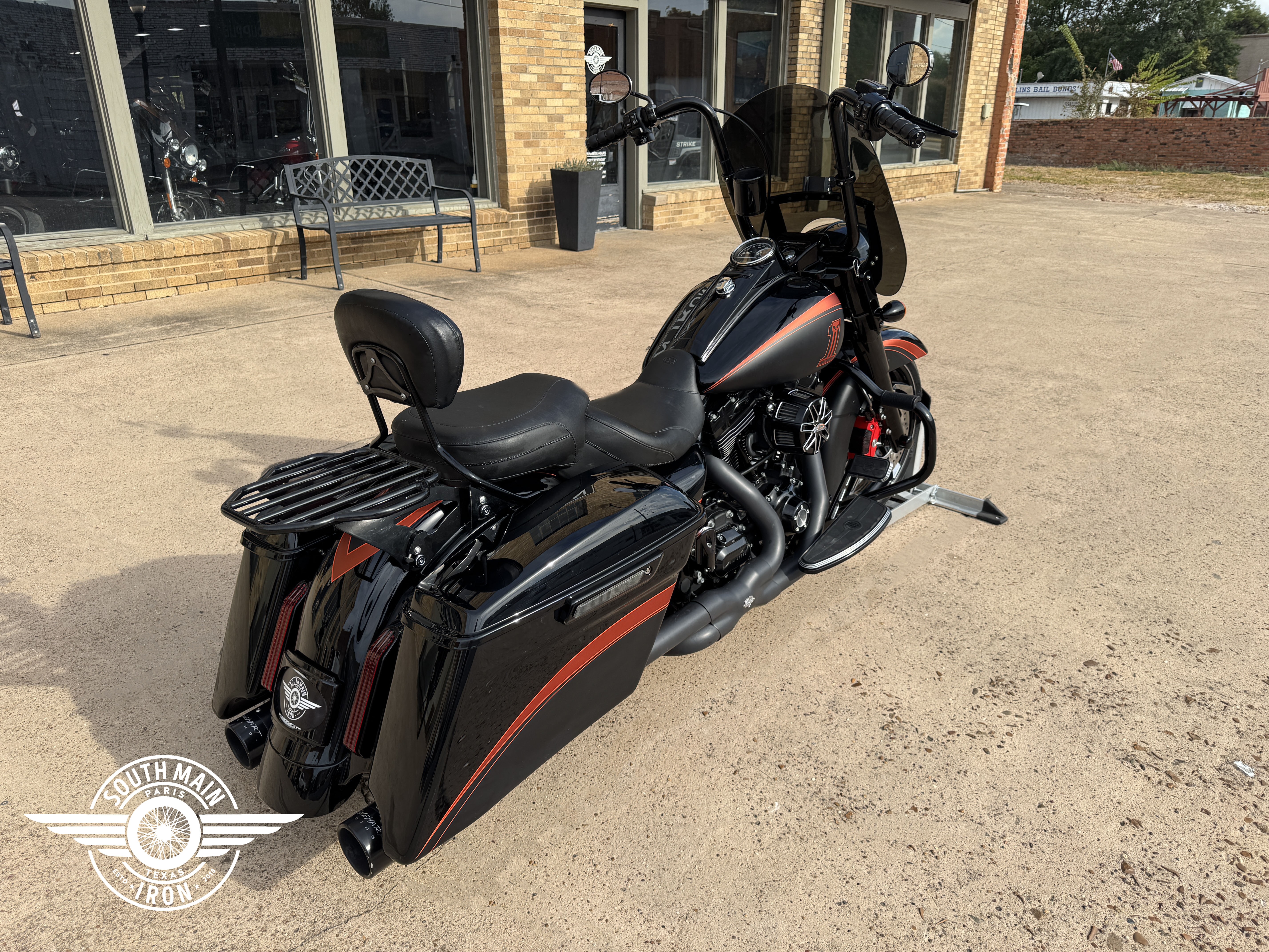2016 Harley-Davidson Road King® 4