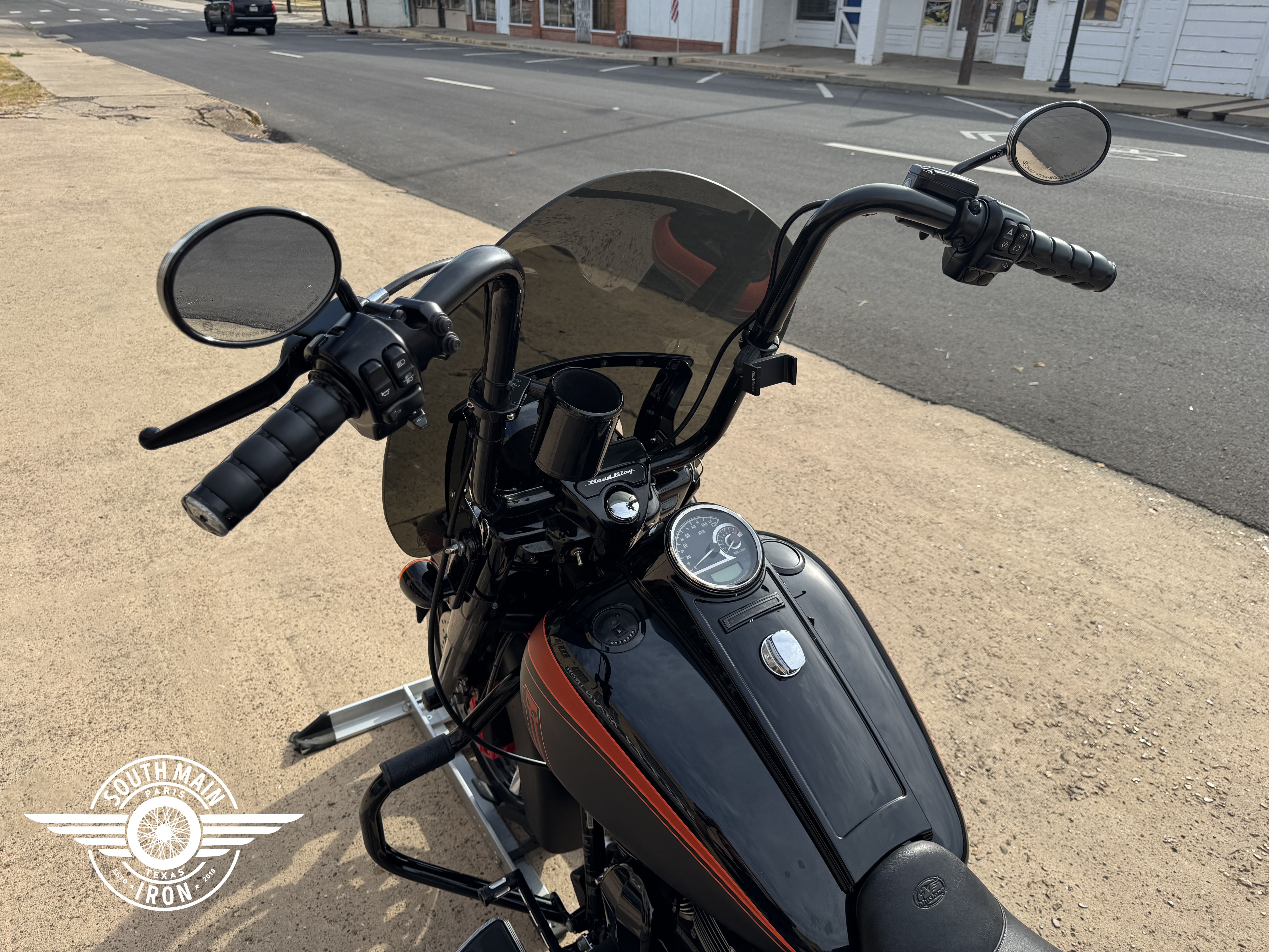 2016 Harley-Davidson Road King® 12