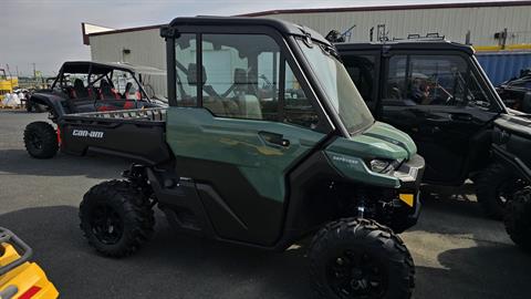 2026 Can-Am Defender DPS CAB HD10