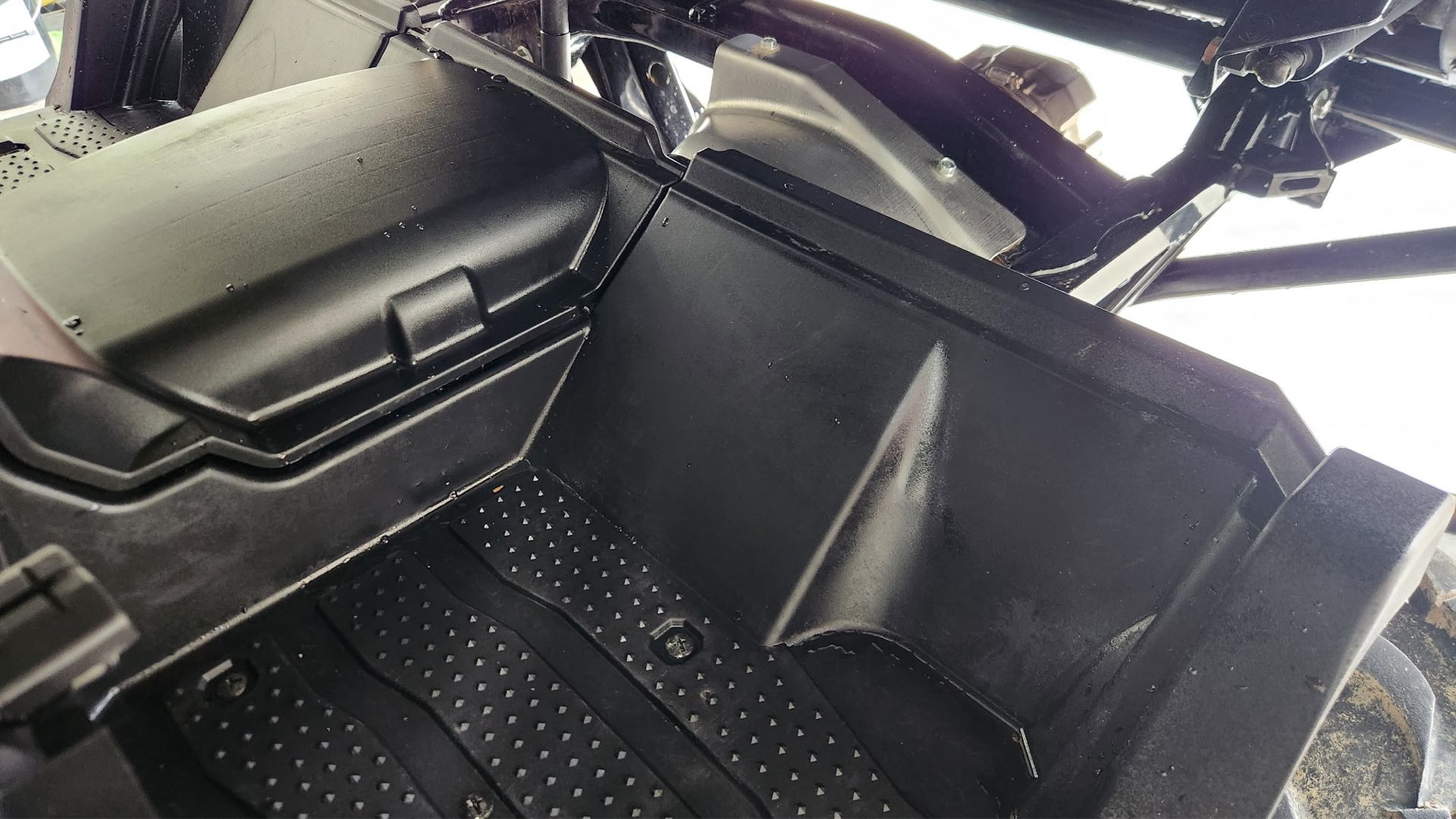 2024 Honda Pioneer 700-4 Deluxe in Marietta, Ohio - Photo 2