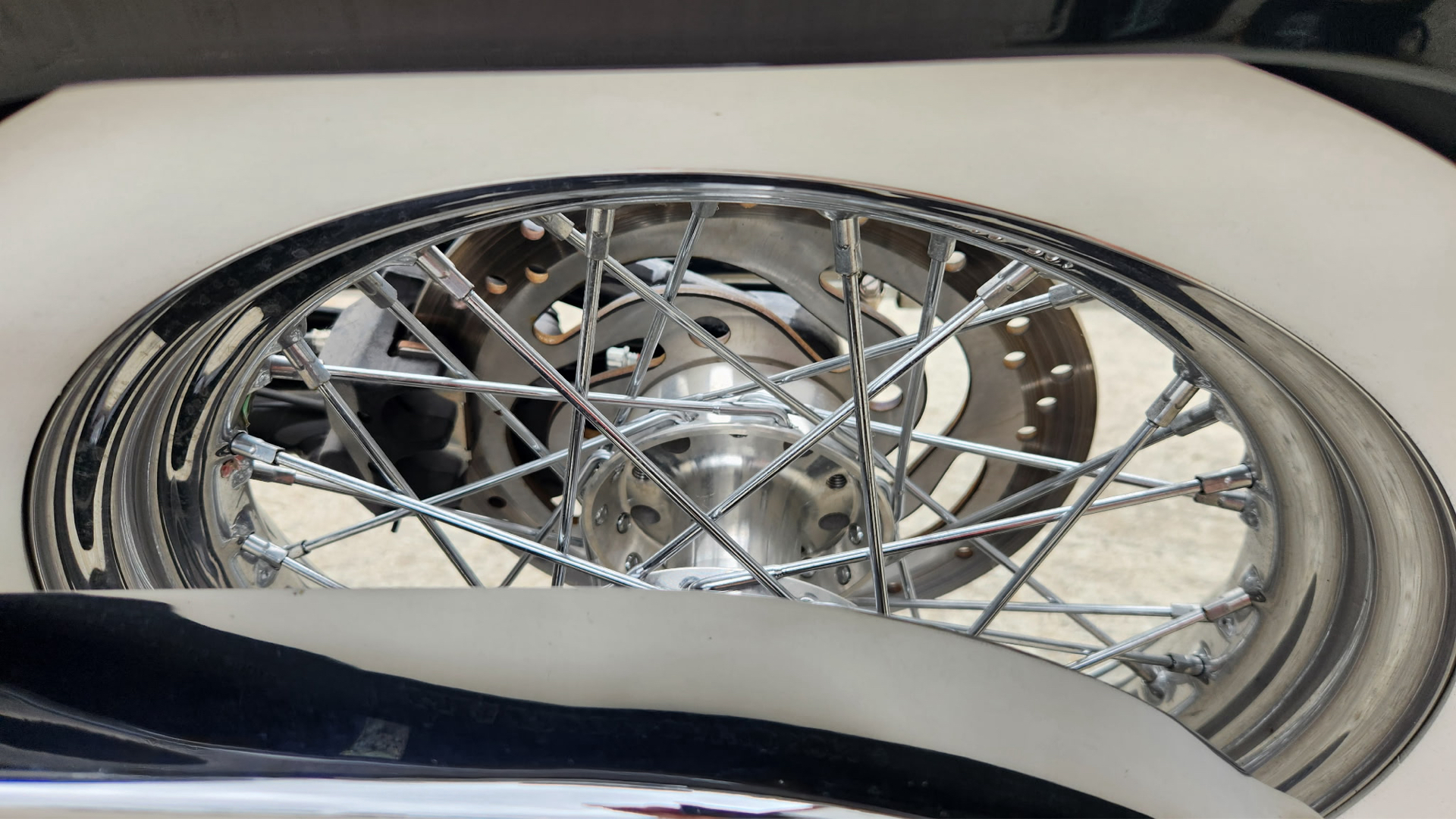 2019 Harley-Davidson SOFTTAIL DELUXE in Marietta, Ohio - Photo 6