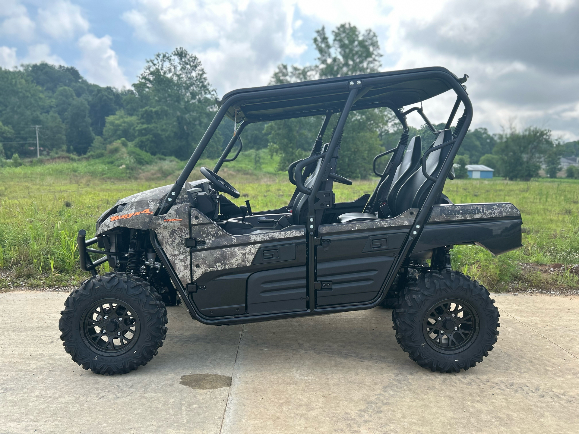 2025 Kawasaki Teryx4 S Camo in Marietta, Ohio - Photo 1