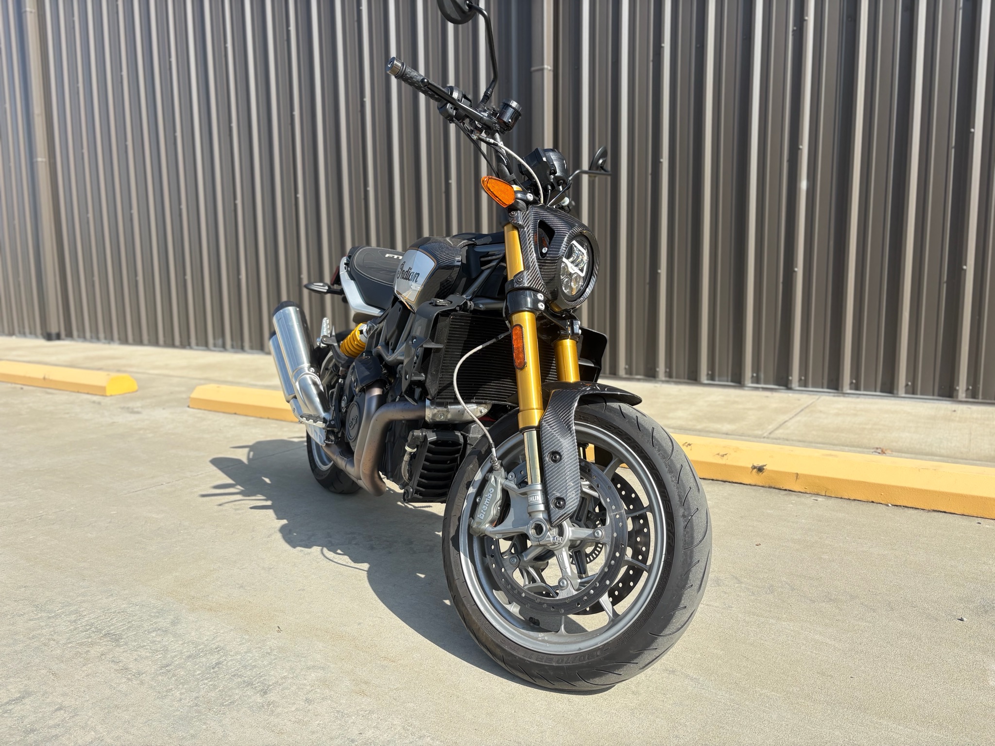 2023  FTR R Carbon 4