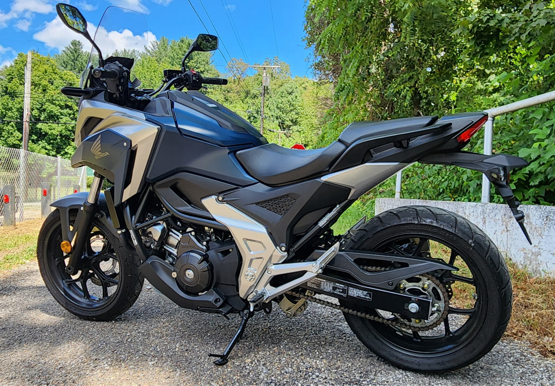 2023 Honda NC750X DCT in Marietta, Ohio - Photo 2