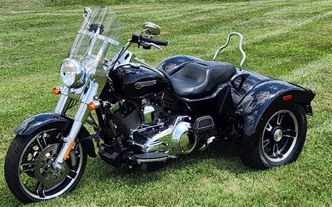 2016 Harley-Davidson TRIKE FREEWHEELER in Marietta, Ohio - Photo 1
