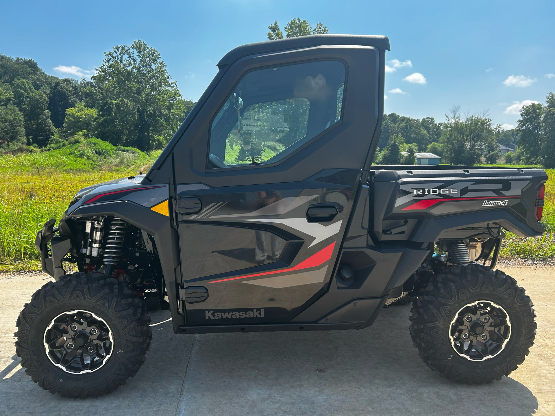 2025 Kawasaki RIDGE XR HVAC in Marietta, Ohio - Photo 1