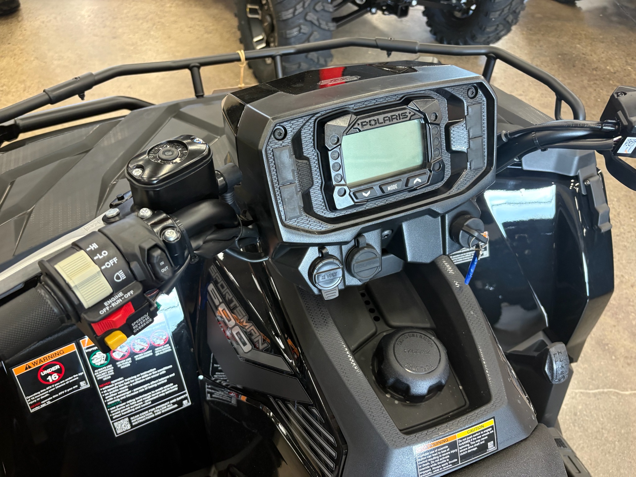 2027 Polaris Sportsman 600 Trail 7