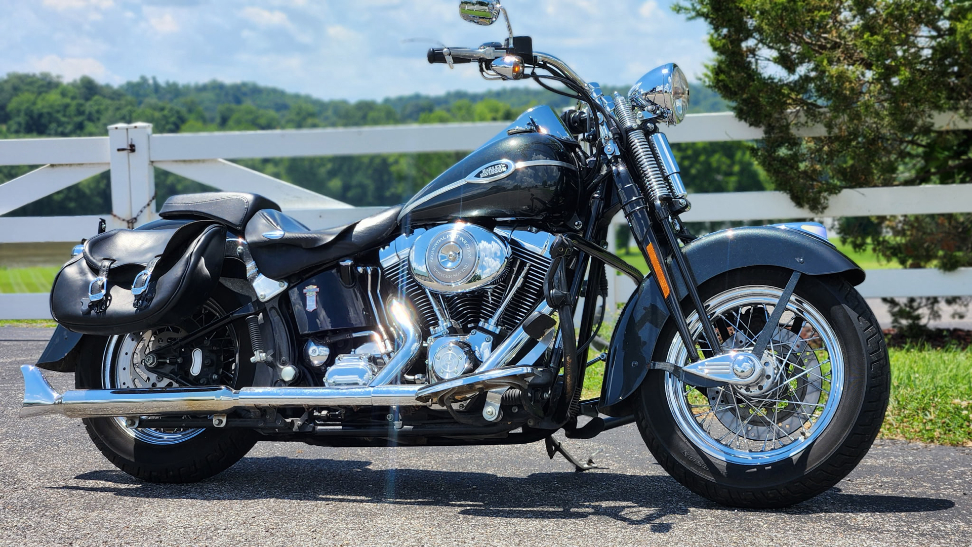 2005 Harley-Davidson FLSTSC/FLSTSCI Softail® Springer® Classic in Marietta, Ohio - Photo 1