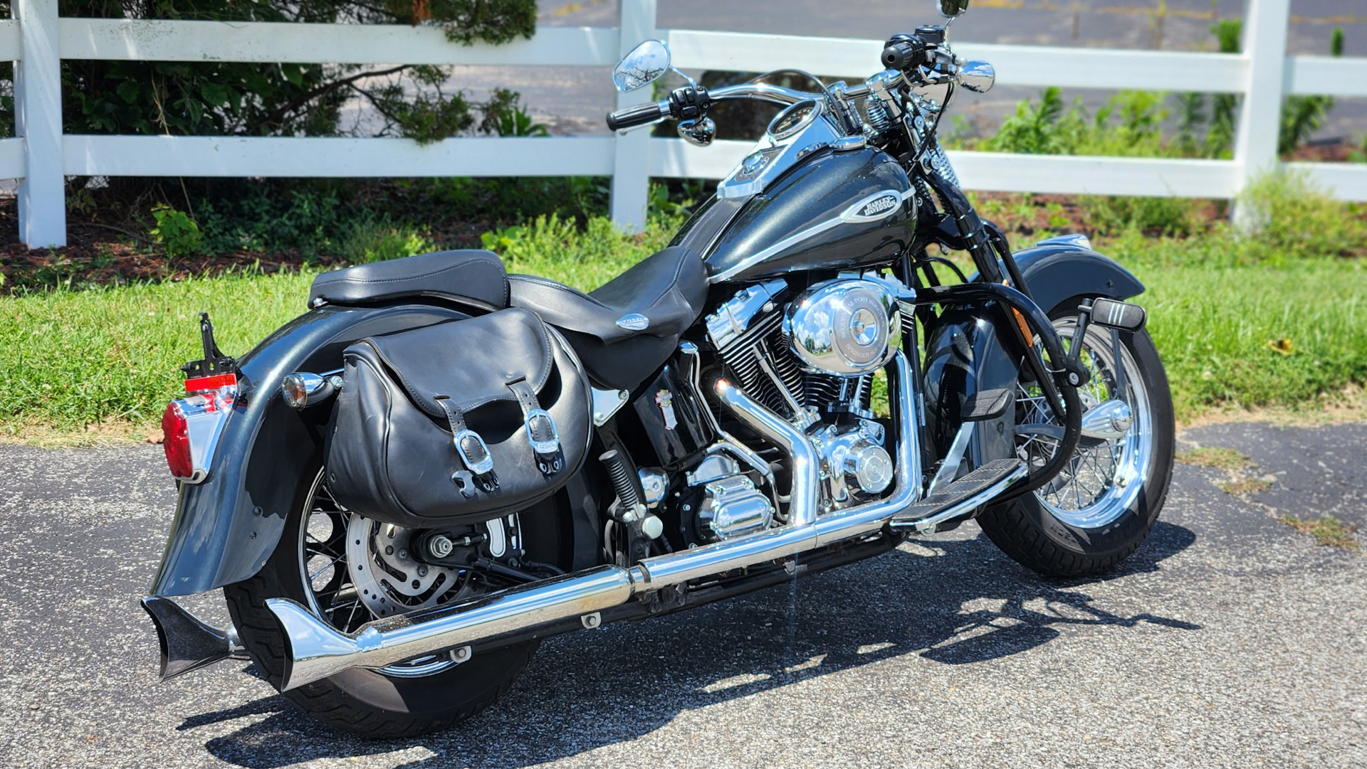2005 Harley-Davidson FLSTSC/FLSTSCI Softail® Springer® Classic in Marietta, Ohio - Photo 2