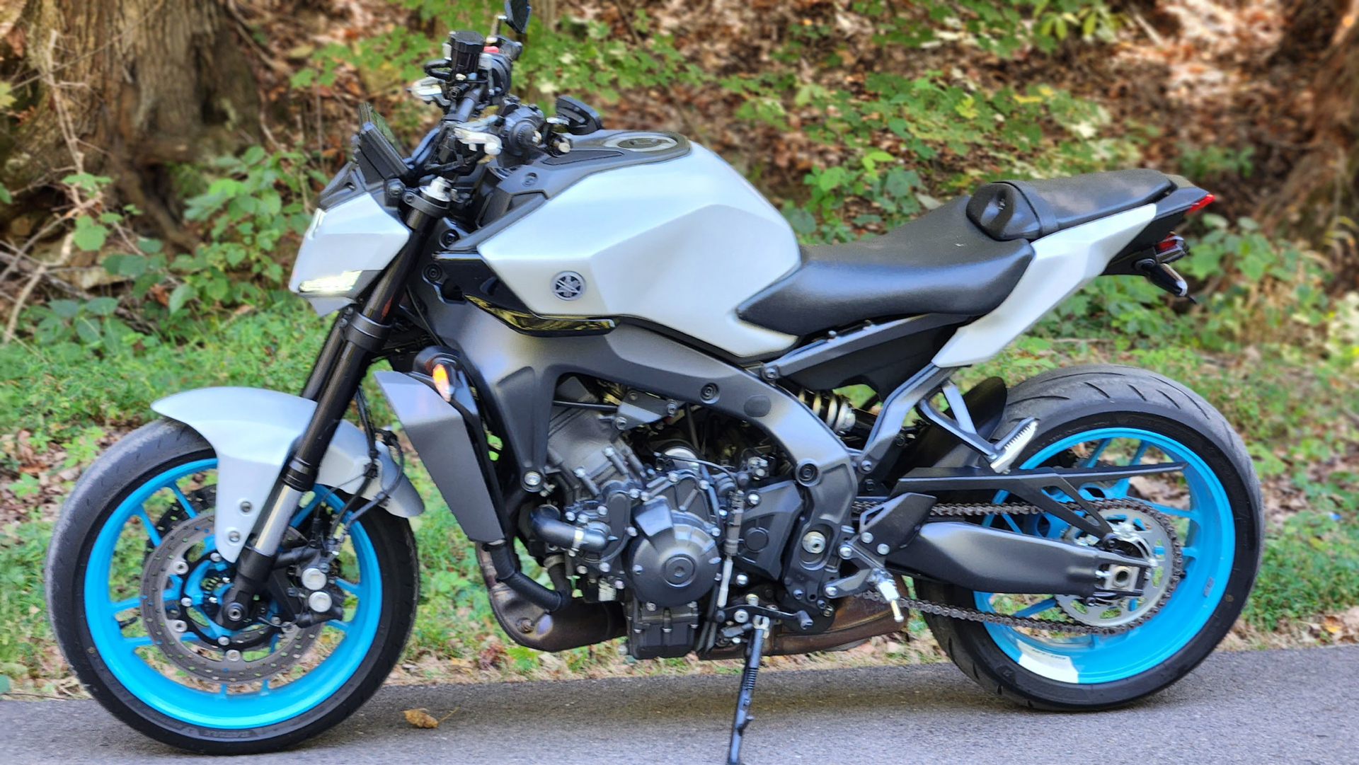 2025 Yamaha MT-09 in Marietta, Ohio - Photo 4