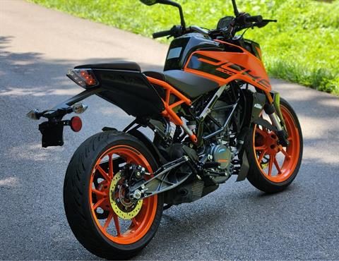 2022 KTM 200 Duke in Marietta, Ohio - Photo 2