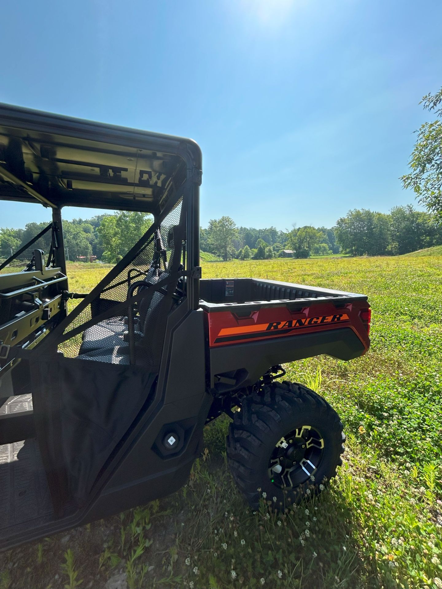 2025 Polaris Ranger Crew XP 1000 Premium in Marietta, Ohio - Photo 3