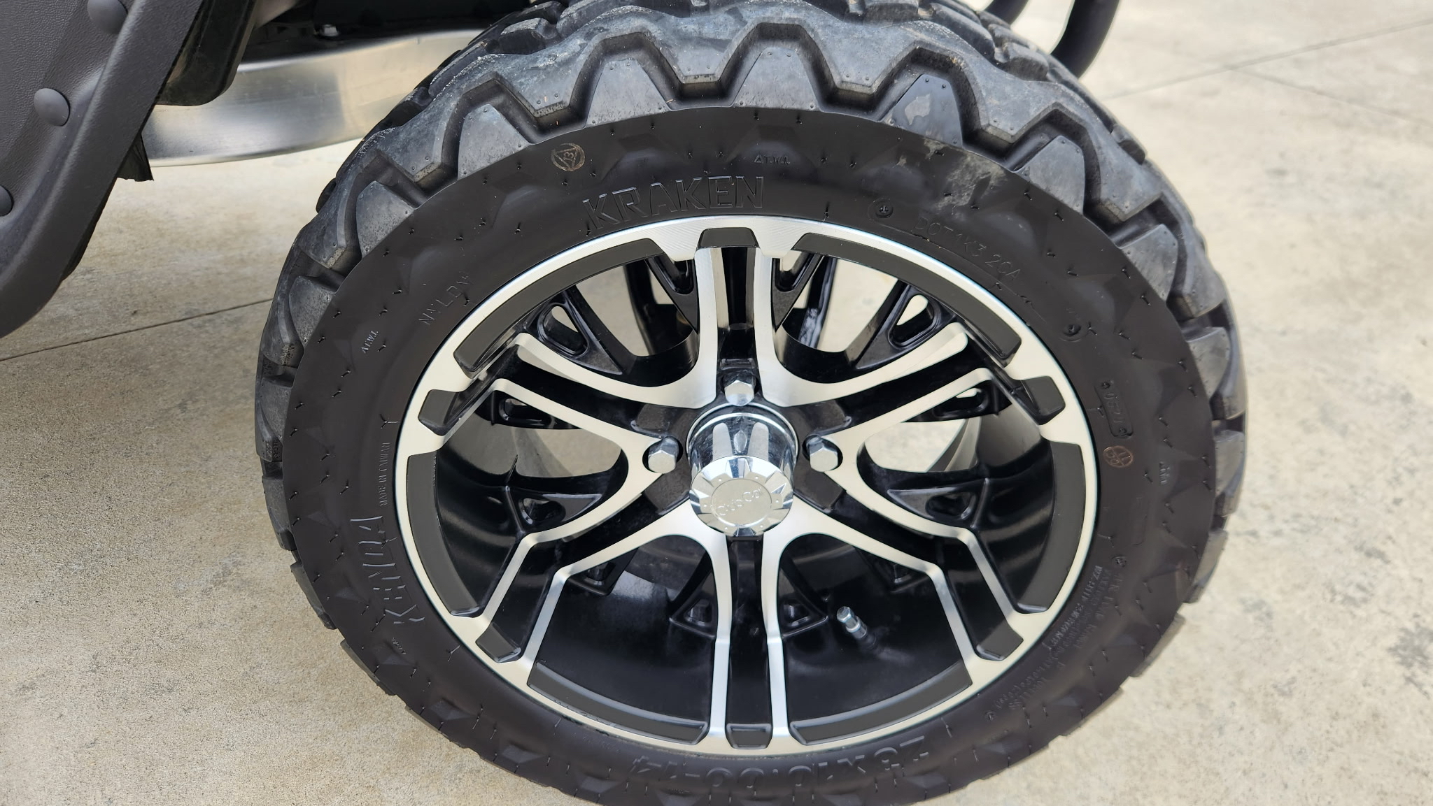 2020 Club Car ONWARD in Marietta, Ohio - Photo 5