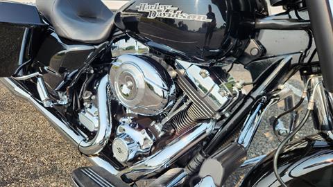 2012 Harley-Davidson Street Glide® in Marietta, Ohio - Photo 5