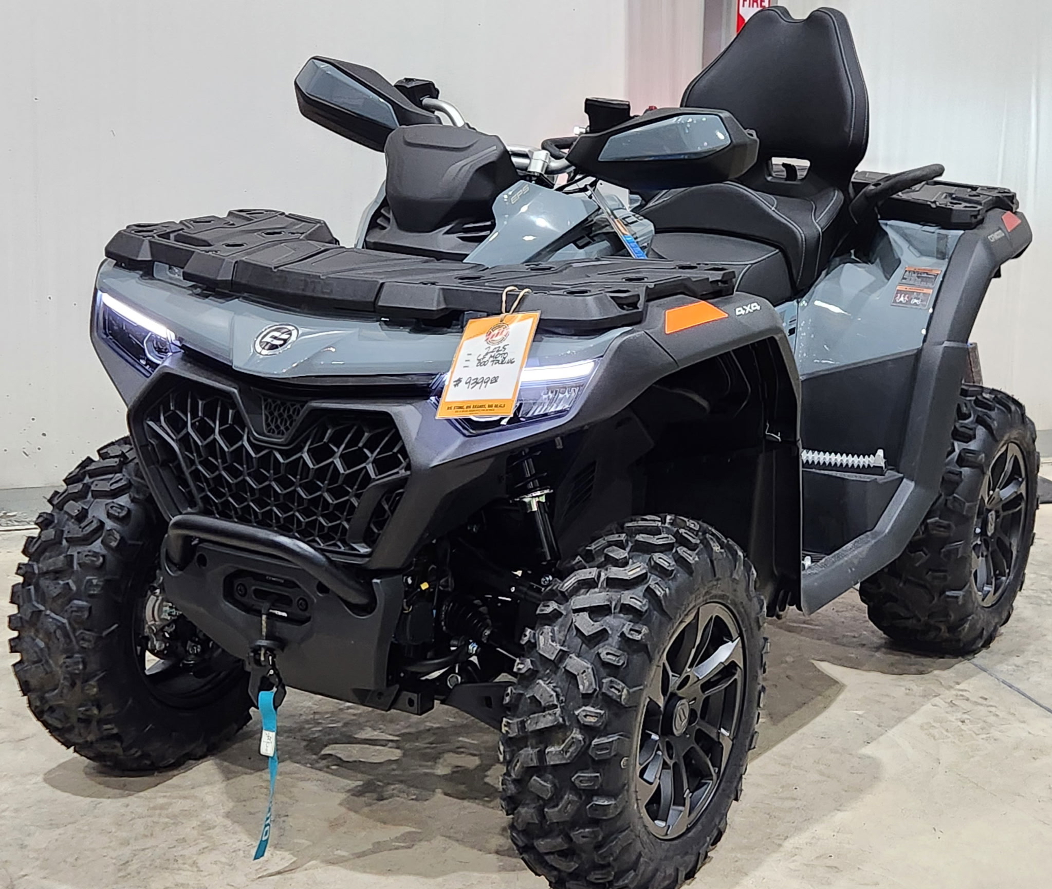 2025 CFMOTO CForce 800 Touring in Marietta, Ohio - Photo 1