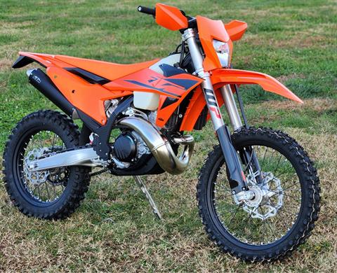 2025 KTM 250 XC-W in Marietta, Ohio - Photo 1